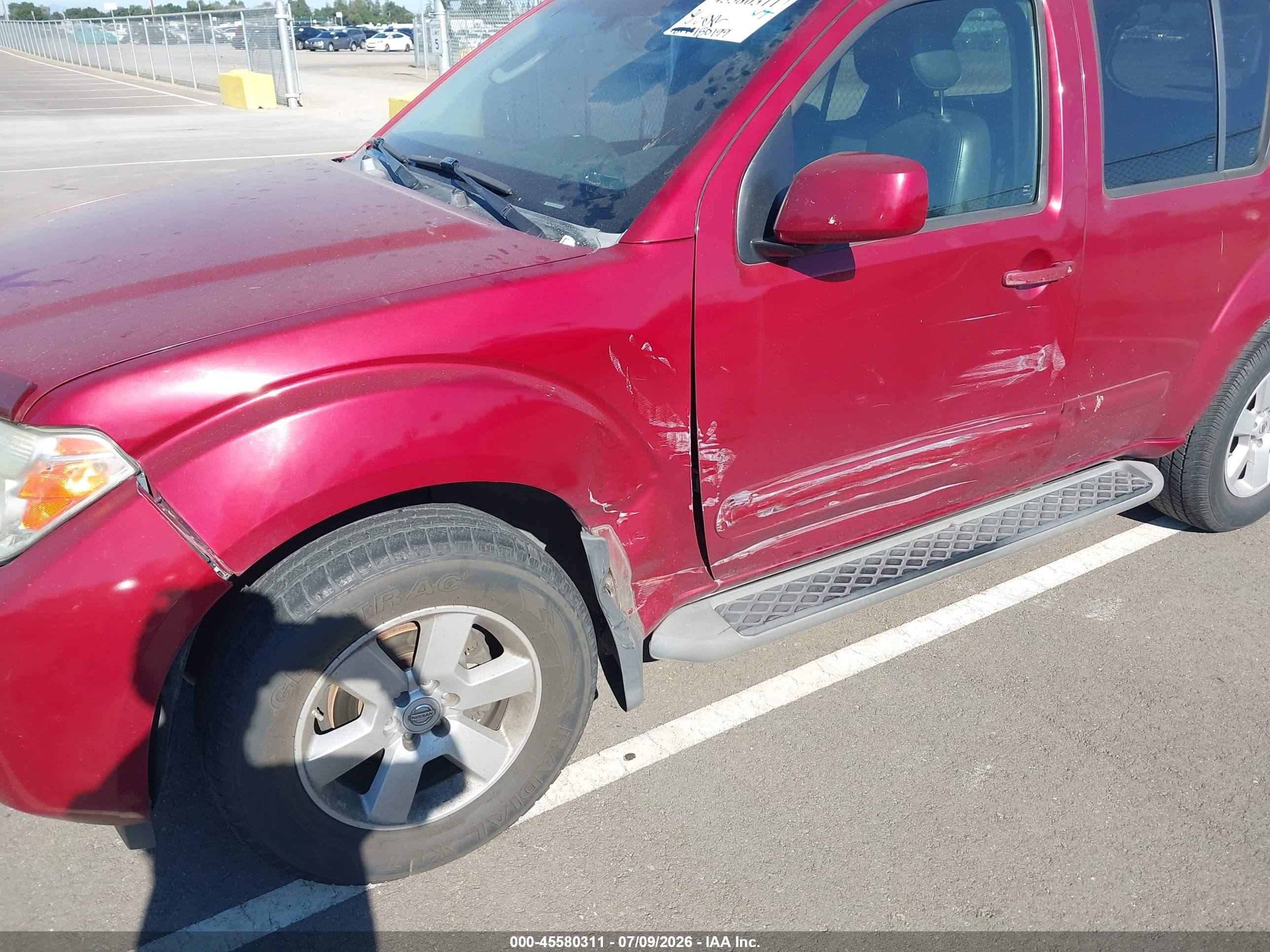 2008 Nissan Pathfinder Se Red vin: 5N1AR18U18C634995