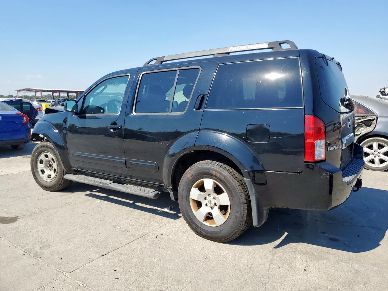 2006 Nissan Pathfinder Le Black vin: 5N1AR18U26C624358