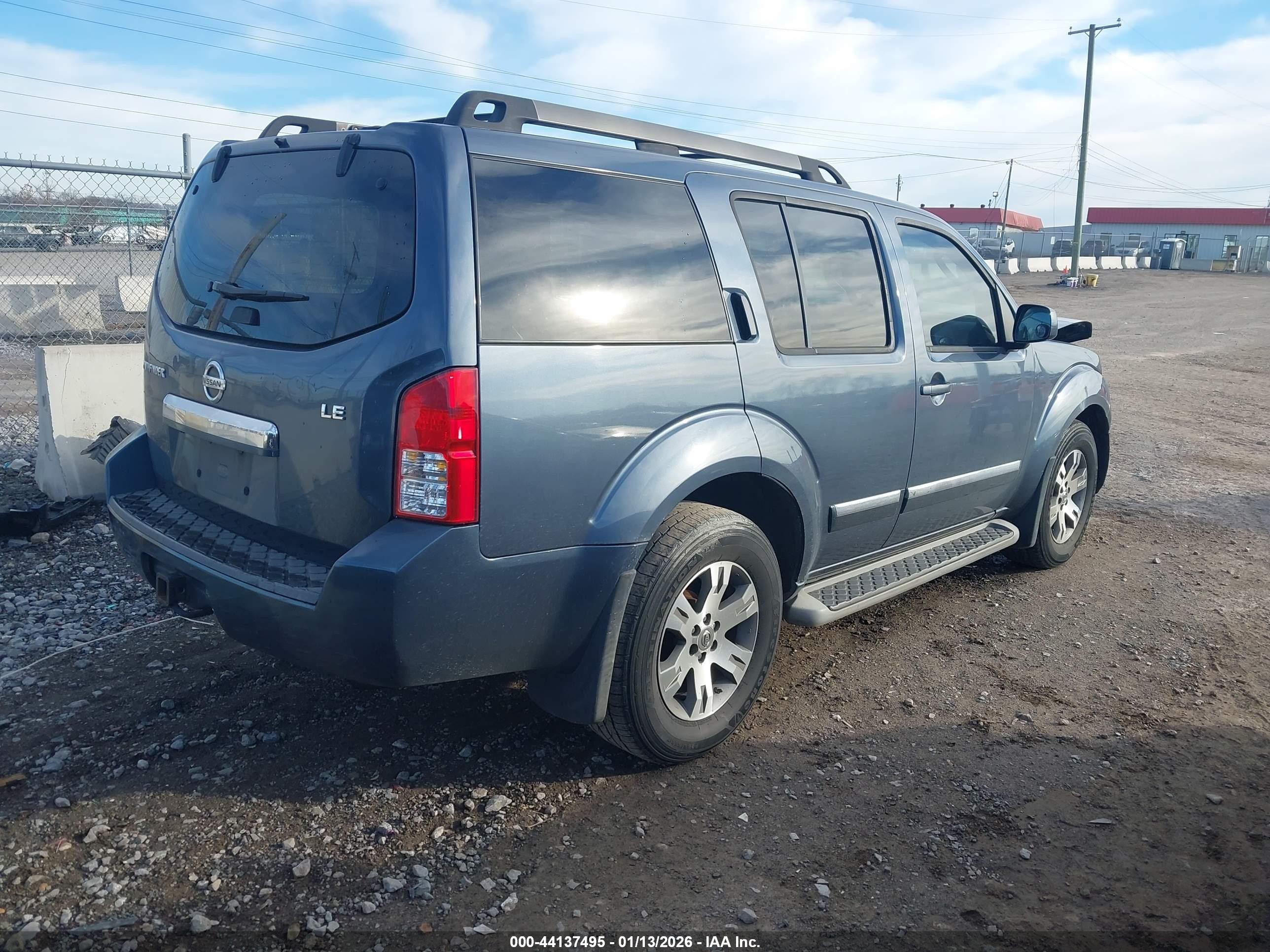 2008 Nissan Pathfinder Le Blue vin: 5N1AR18U28C652129