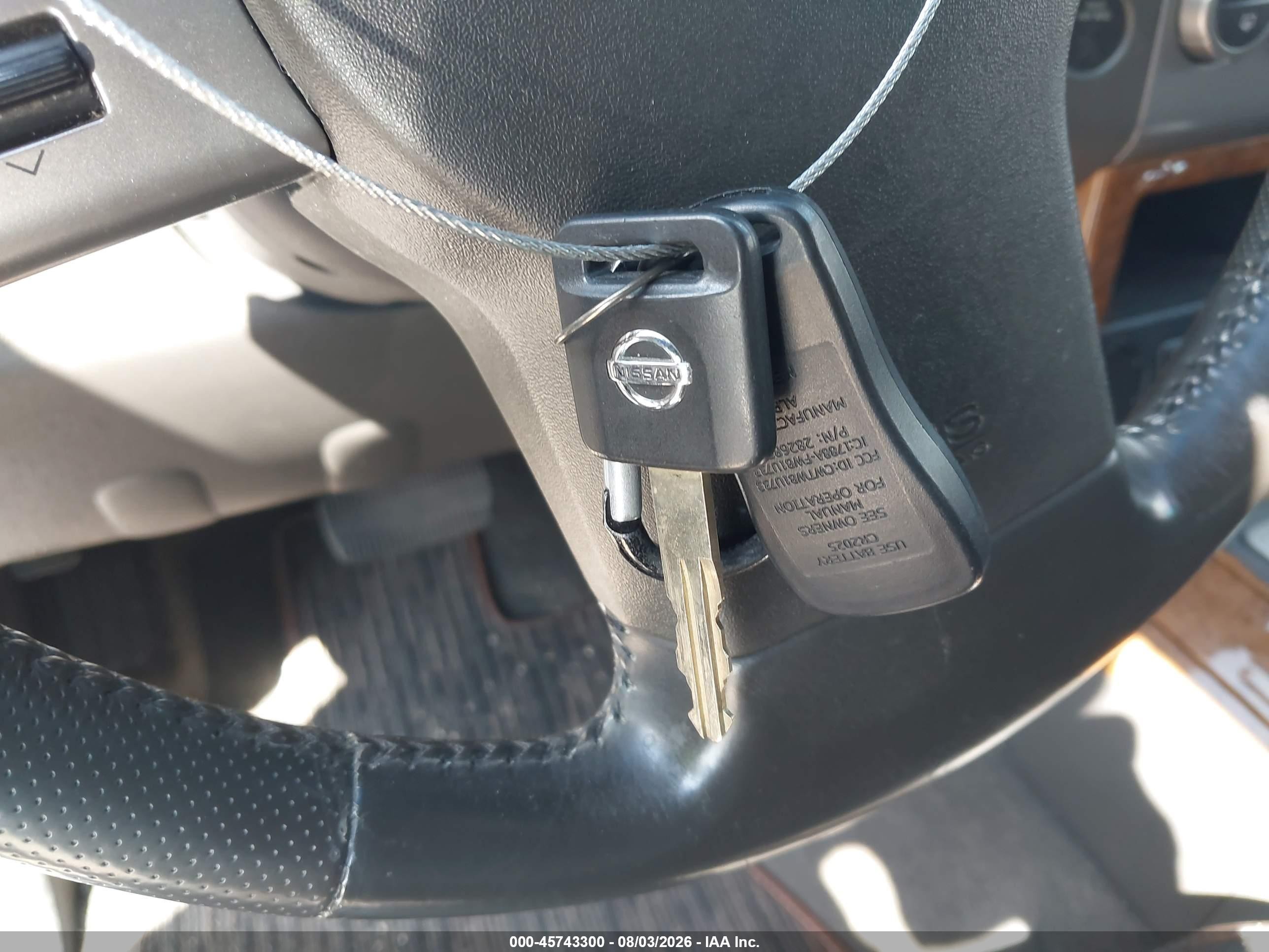 2007 Nissan Pathfinder Le Silver vin: 5N1AR18U37C621275