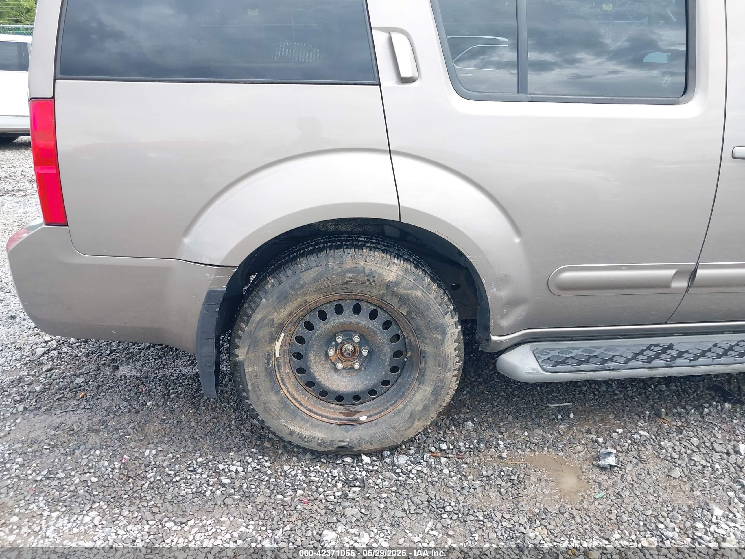 2008 Nissan Pathfinder Se Золотой vin: 5N1AR18U38C650857