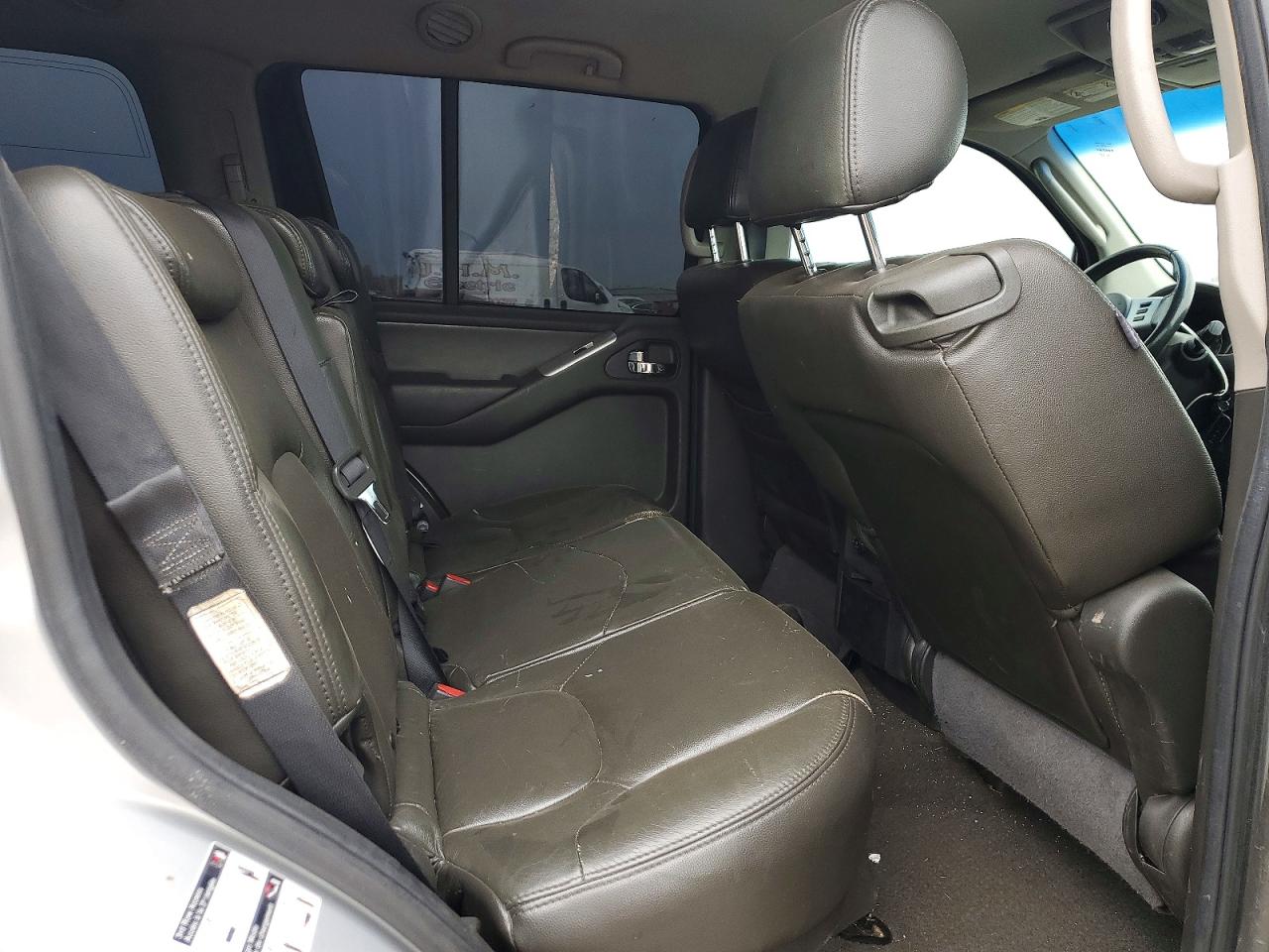 2009 Nissan Pathfinder S Silver vin: 5N1AR18U39C613339