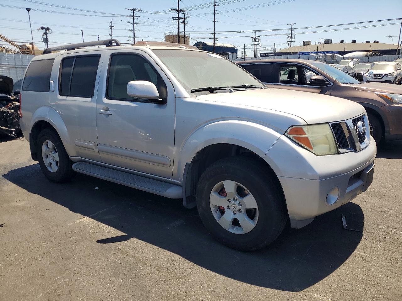 2006 Nissan Pathfinder S Silver vin: 5N1AR18U46C674601