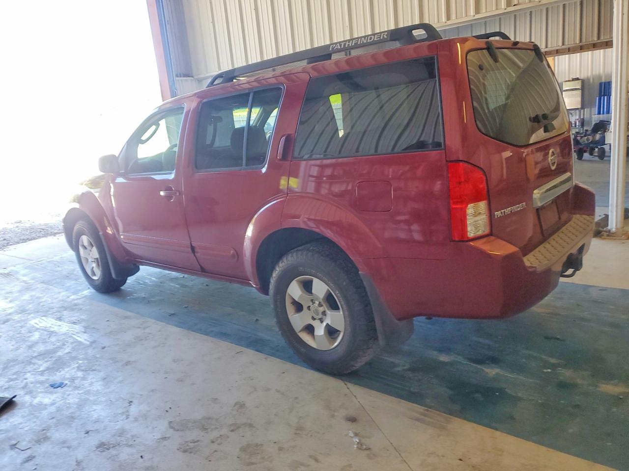 2006 Nissan Pathfinder S Burgundy vin: 5N1AR18U46C677062