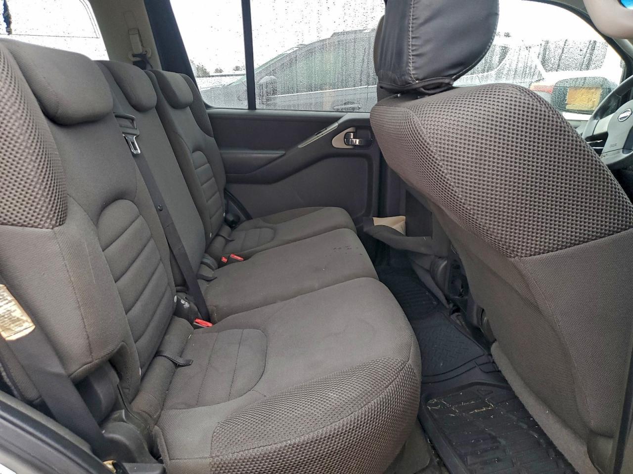 2007 Niss Pathfinder Le Желто-коричневый vin: 5N1AR18U47C646976