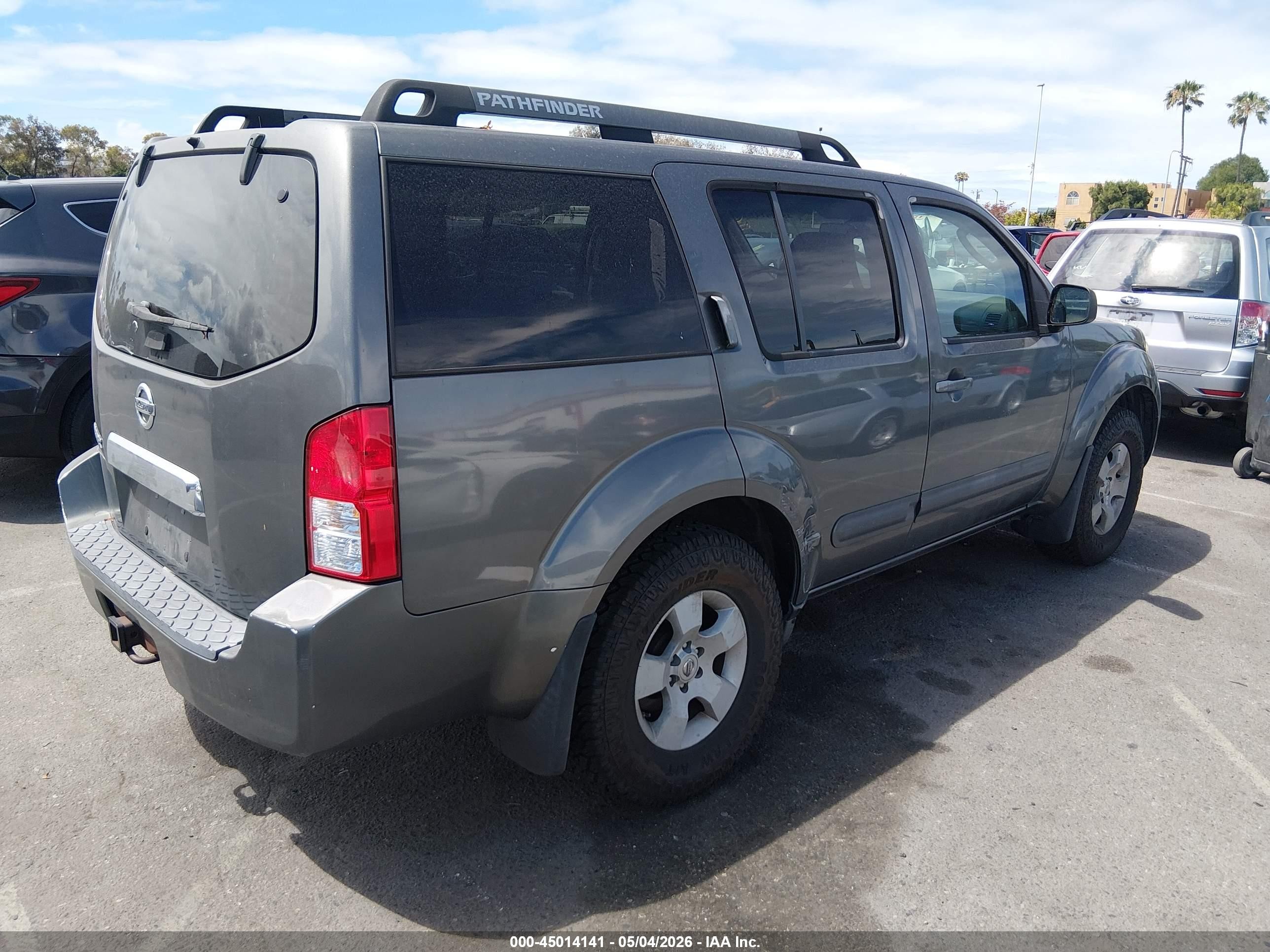 2006 Nissan Pathfinder S Серый vin: 5N1AR18U56C612074