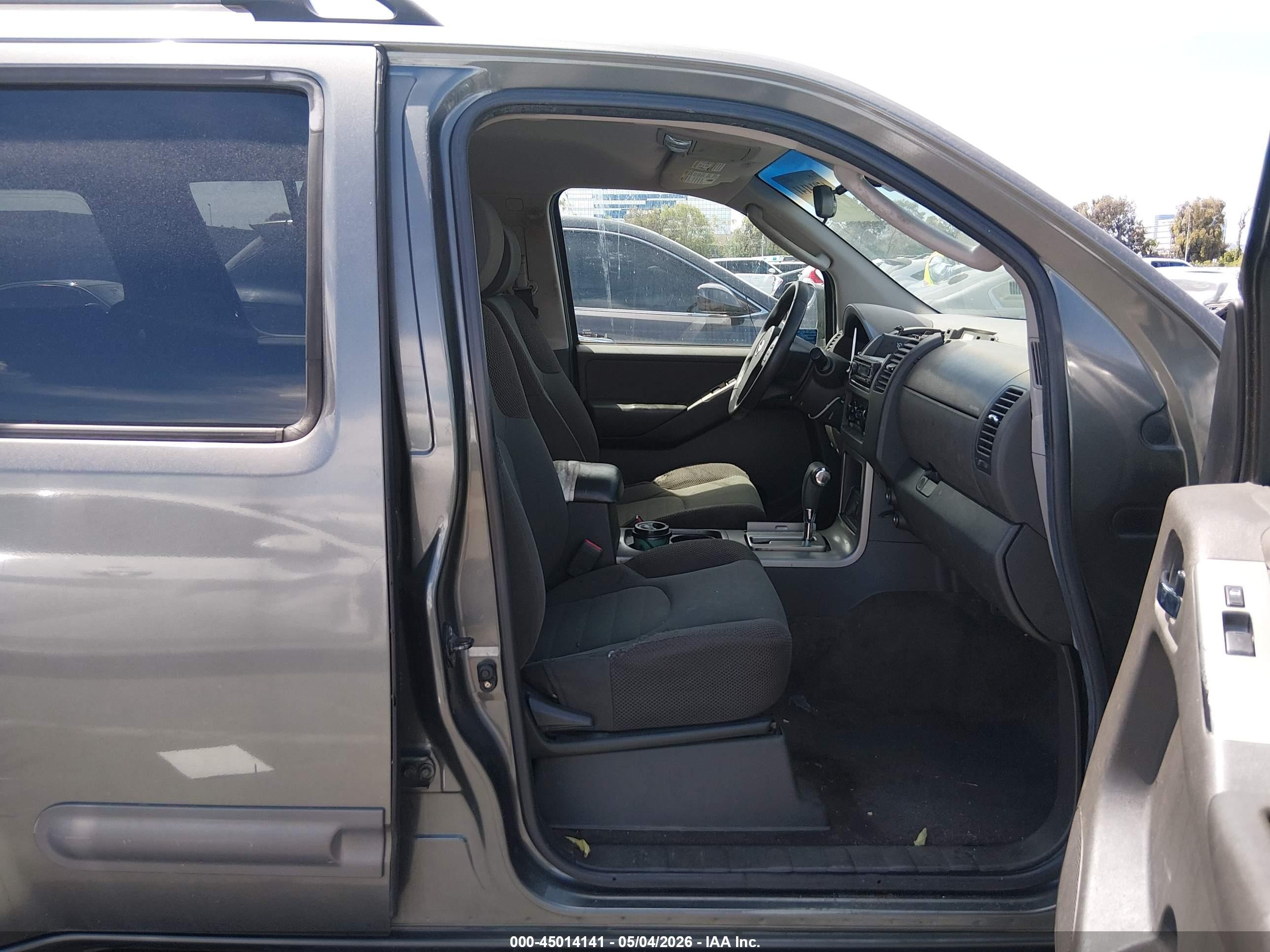 2006 Nissan Pathfinder S Серый vin: 5N1AR18U56C612074