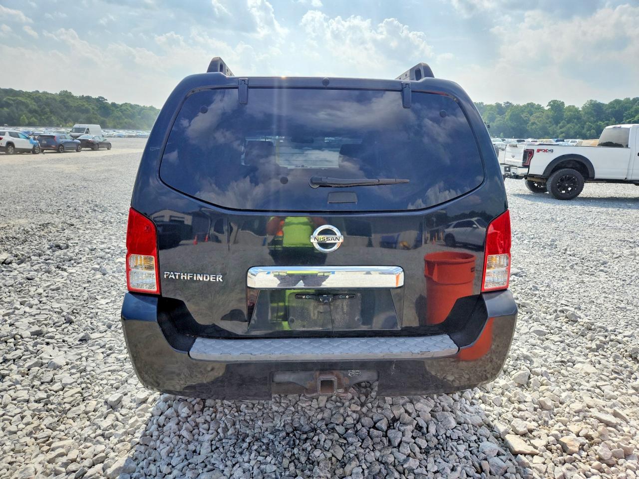 2006 Nissan Pathfinder S Black vin: 5N1AR18U56C634382