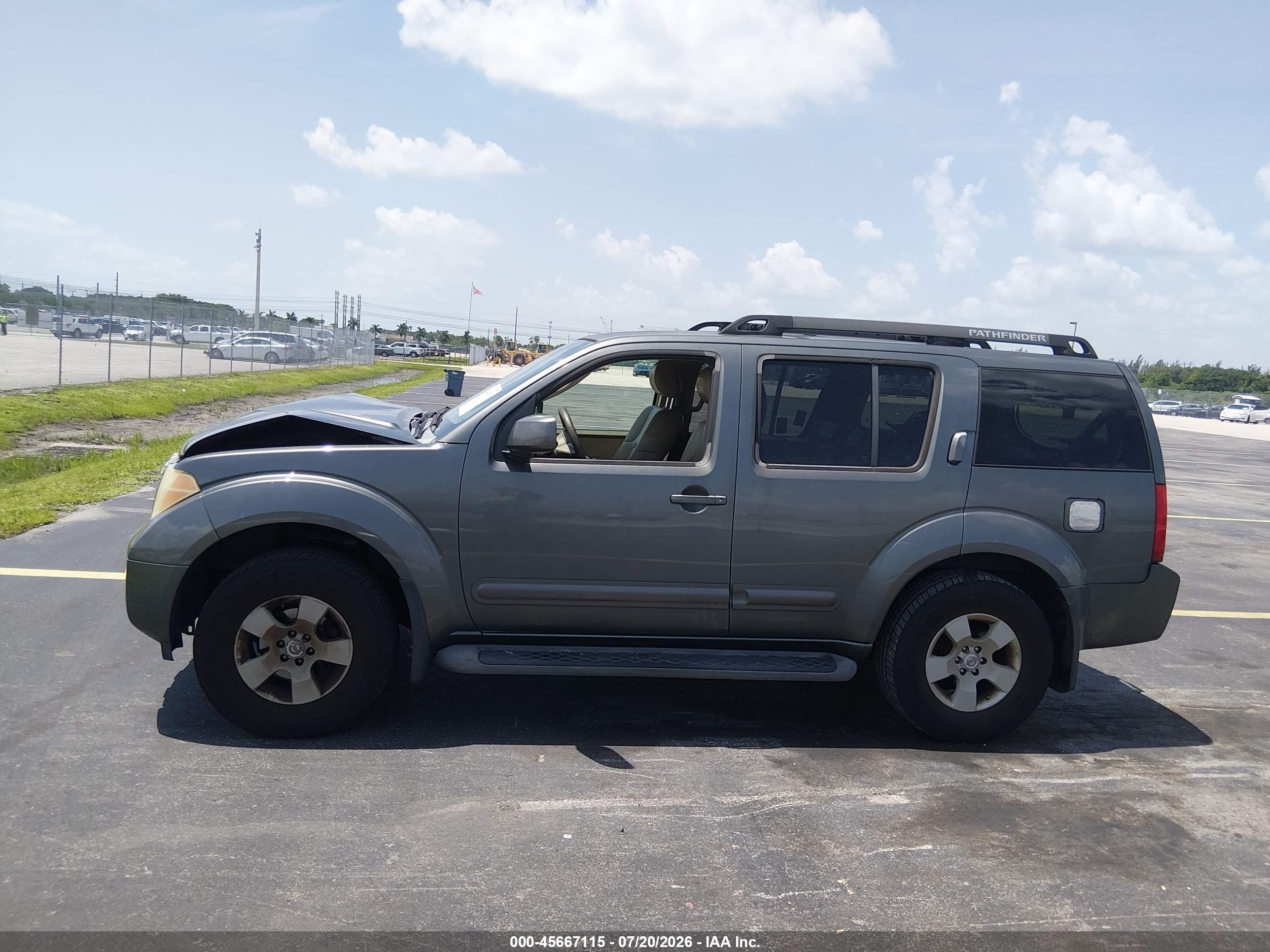 2006 Nissan Pathfinder Se Gray vin: 5N1AR18U56C638819