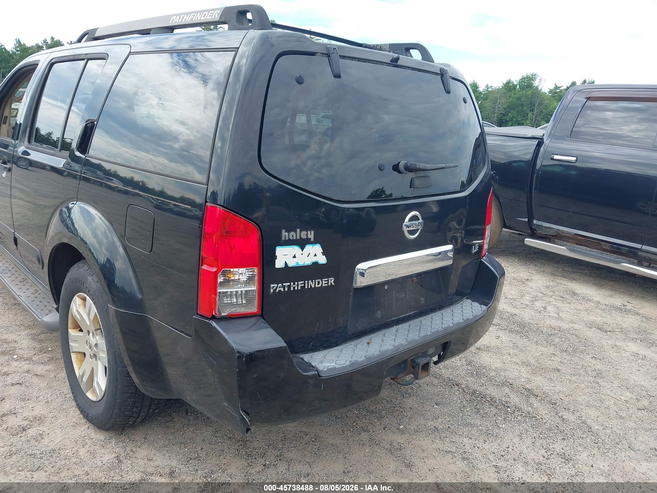 2006 Nissan Pathfinder Le Black vin: 5N1AR18U56C650758