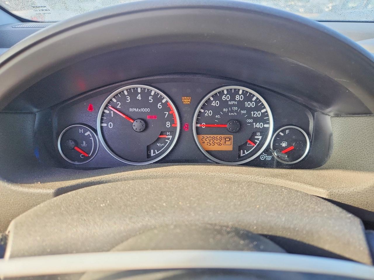 2006 Nissan Pathfinder Le/se/xe Silver vin: 5N1AR18U56C680357