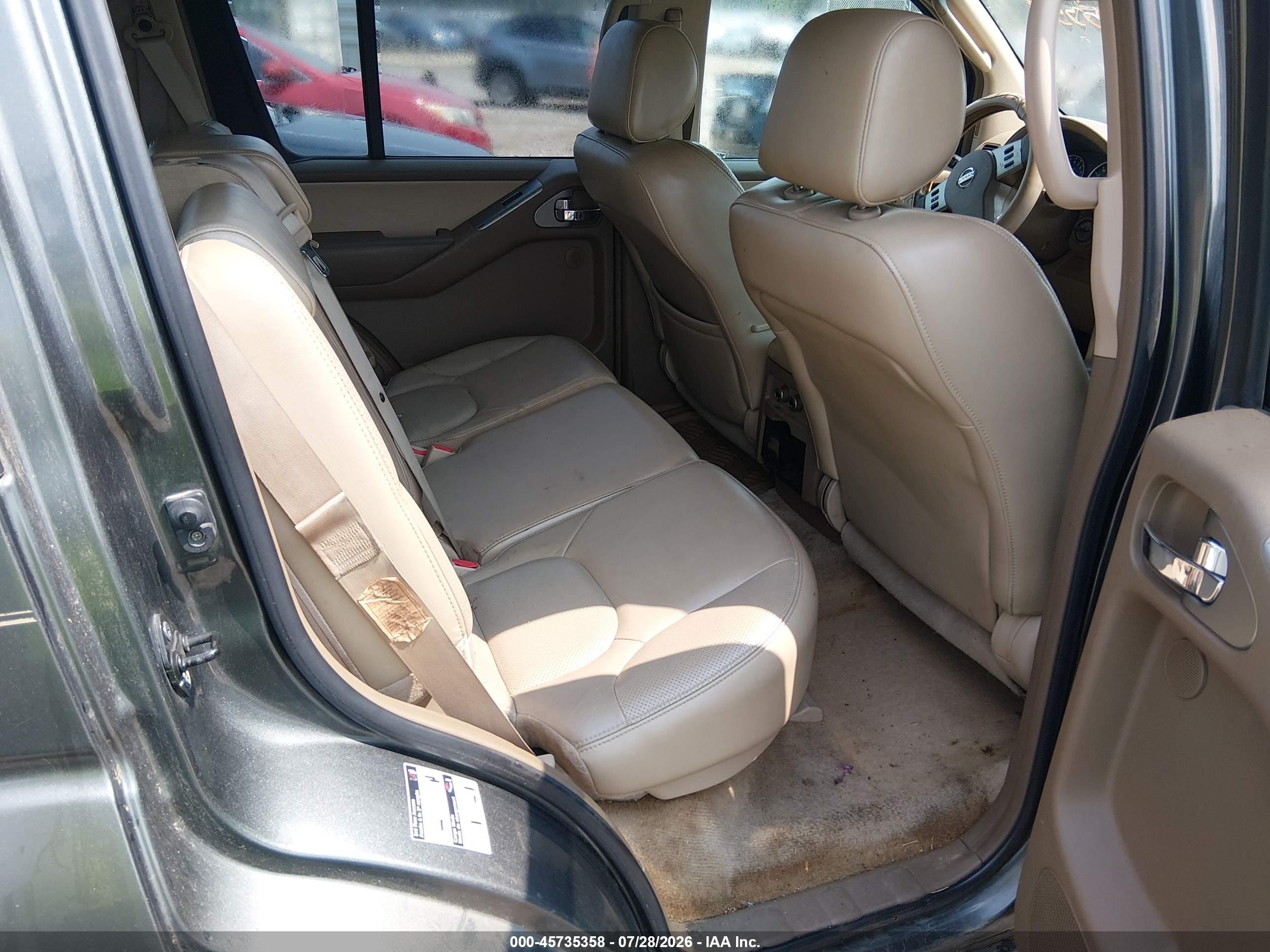 2007 Nissan Pathfinder Se Серый vin: 5N1AR18U57C606468