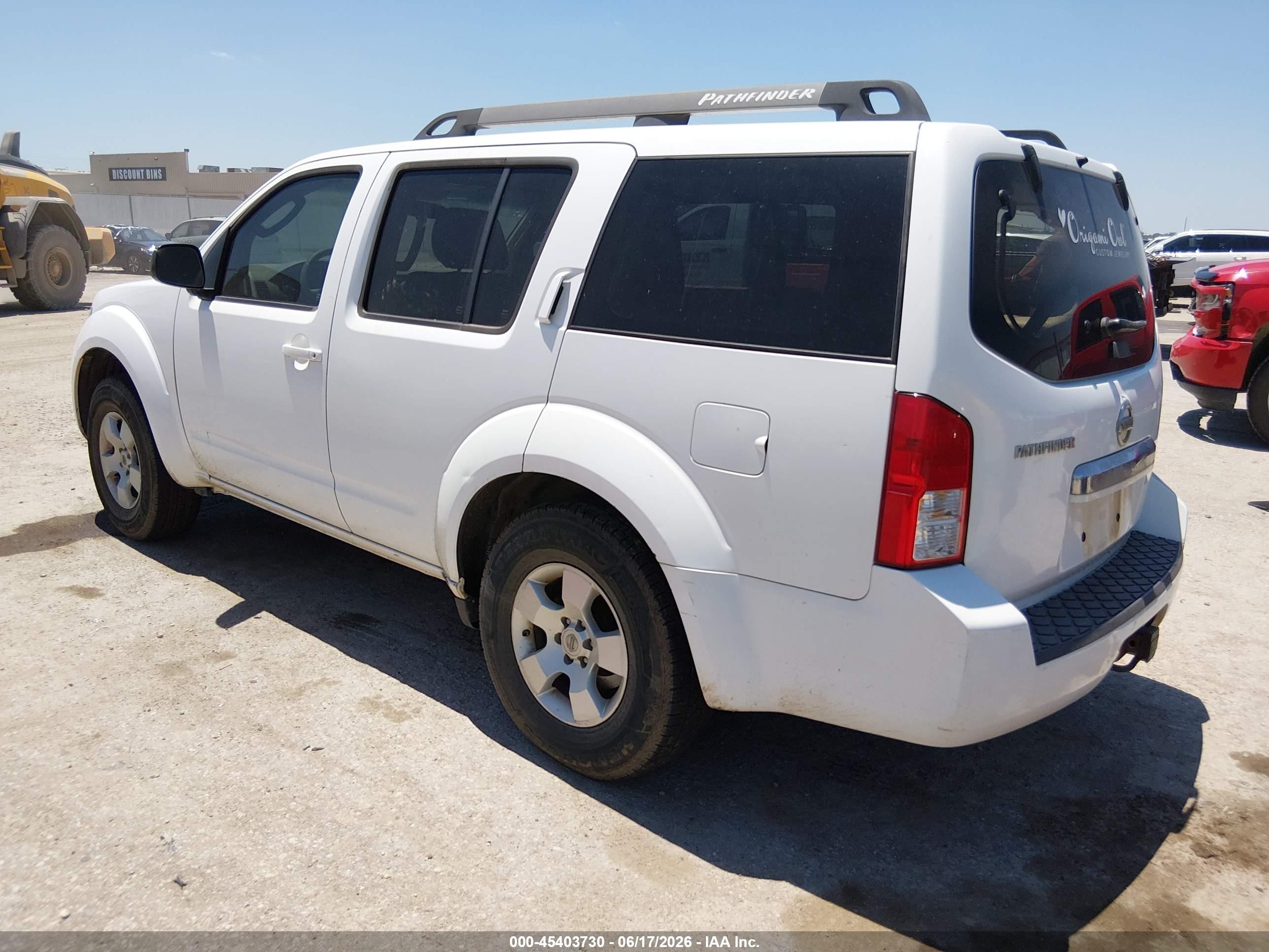 2008 Nissan Pathfinder S White vin: 5N1AR18U58C636457
