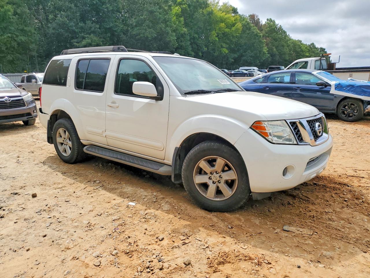 2008 Nissan Pathfinder S White vin: 5N1AR18U58C648057