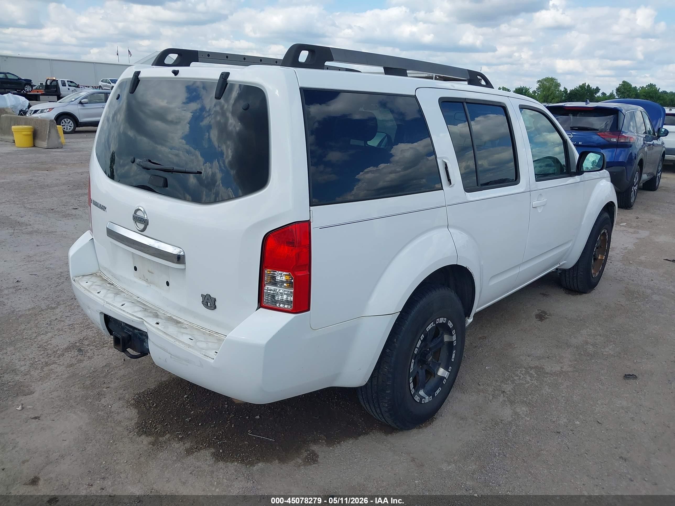 2008 Nissan Pathfinder S White vin: 5N1AR18U58C651220