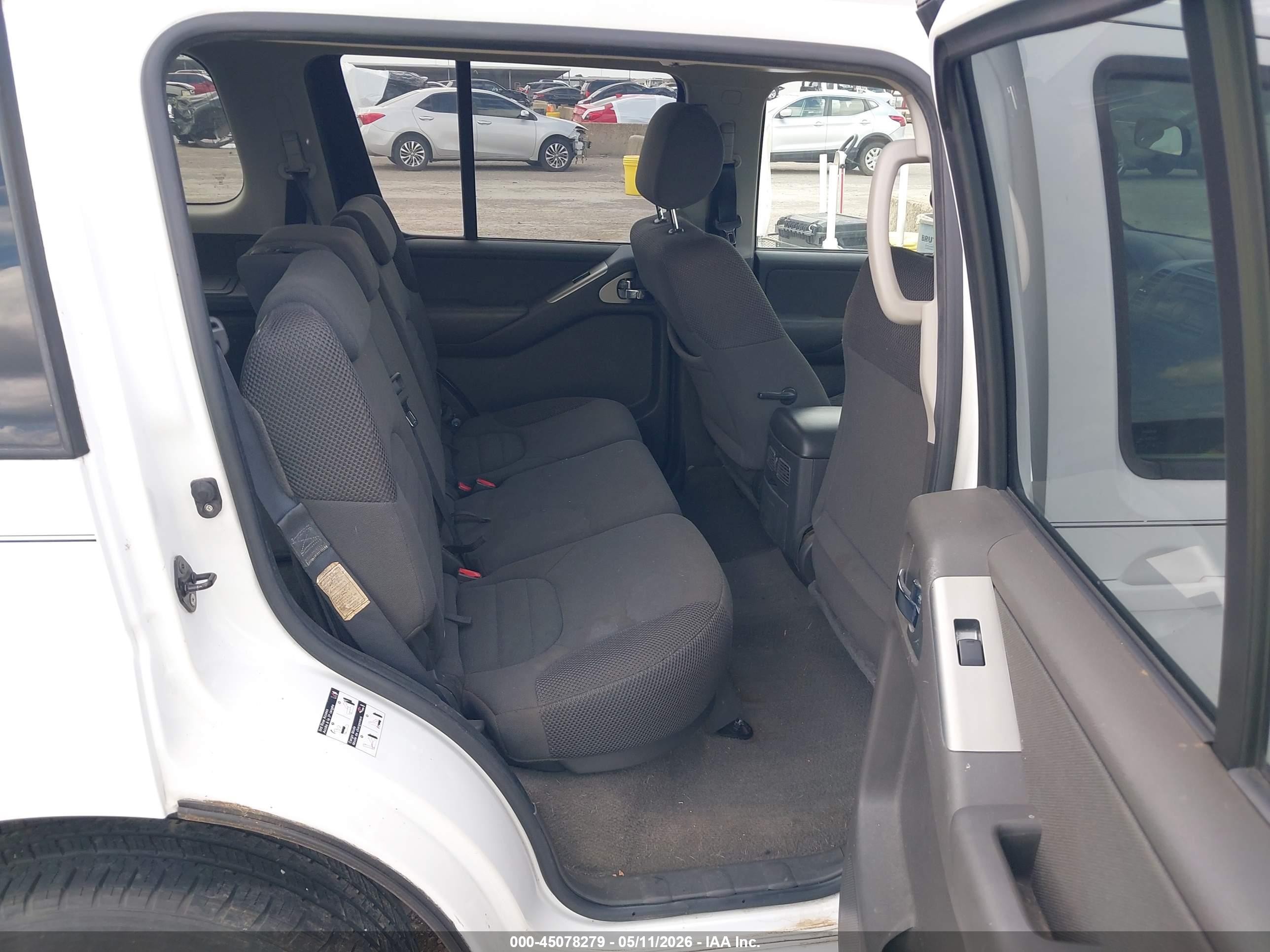 2008 Nissan Pathfinder S White vin: 5N1AR18U58C651220