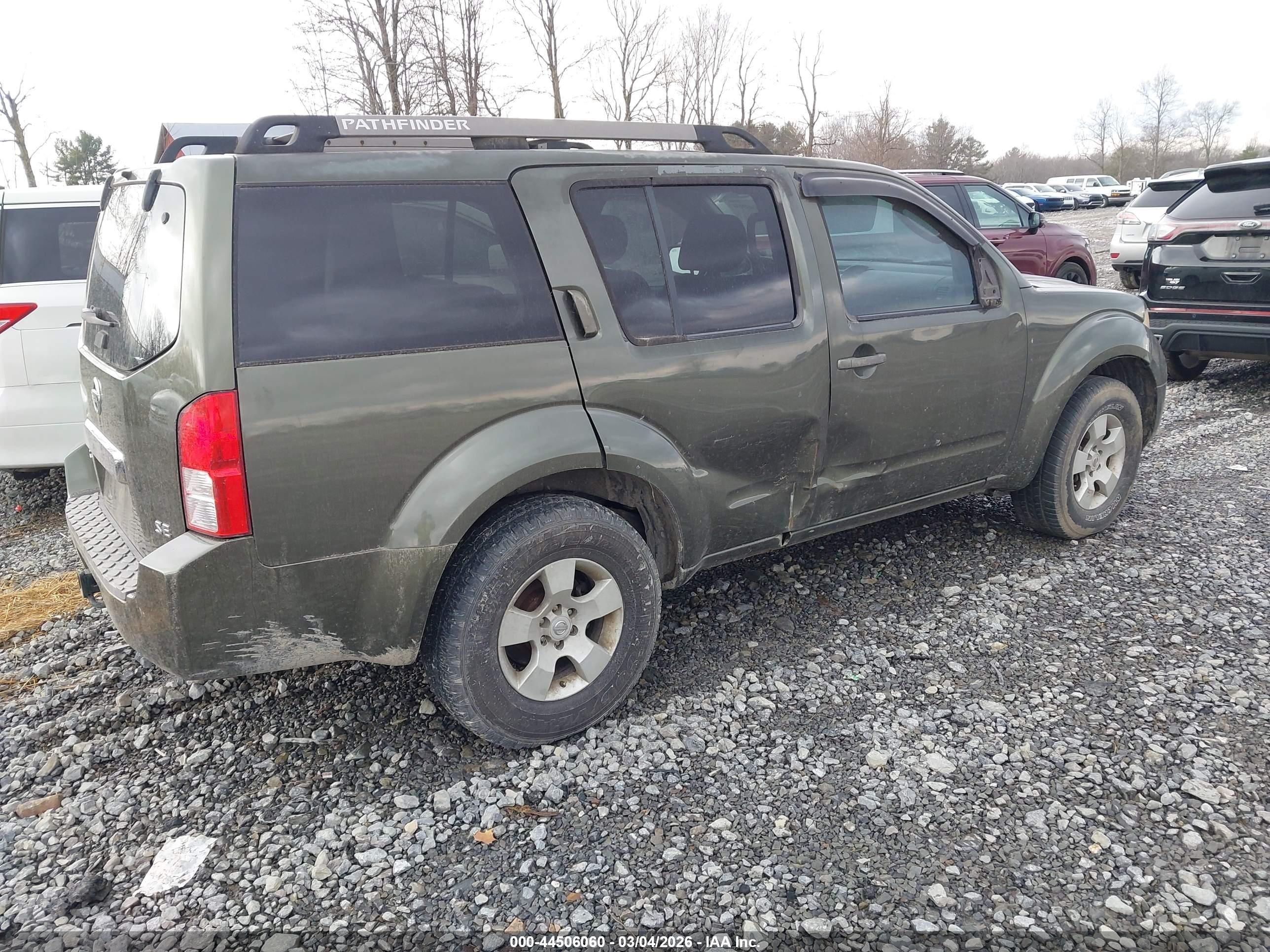 2005 Nissan Pathfinder Se Green vin: 5N1AR18U65C722386