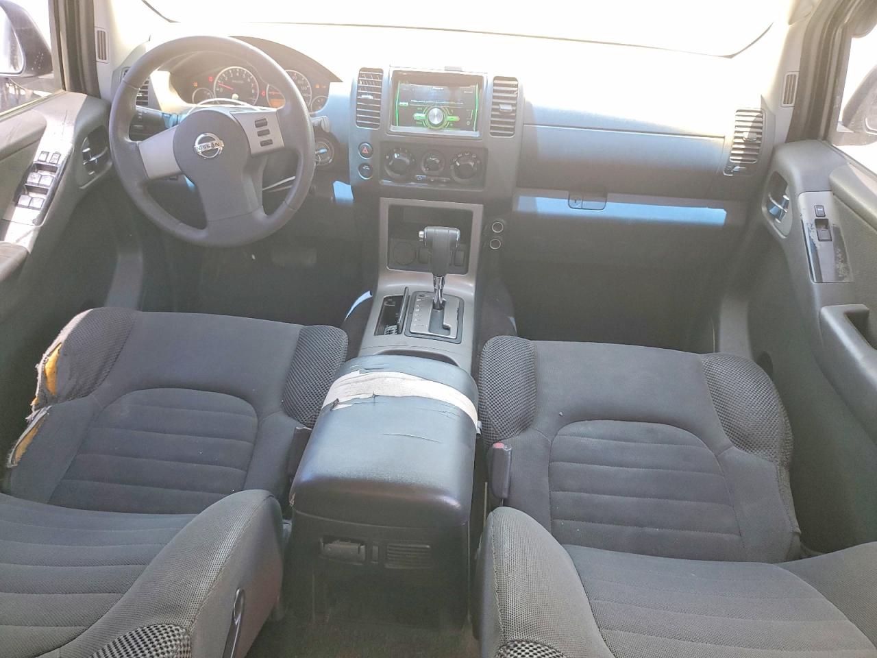 2006 Nissan Pathfinder S White vin: 5N1AR18U66C614349