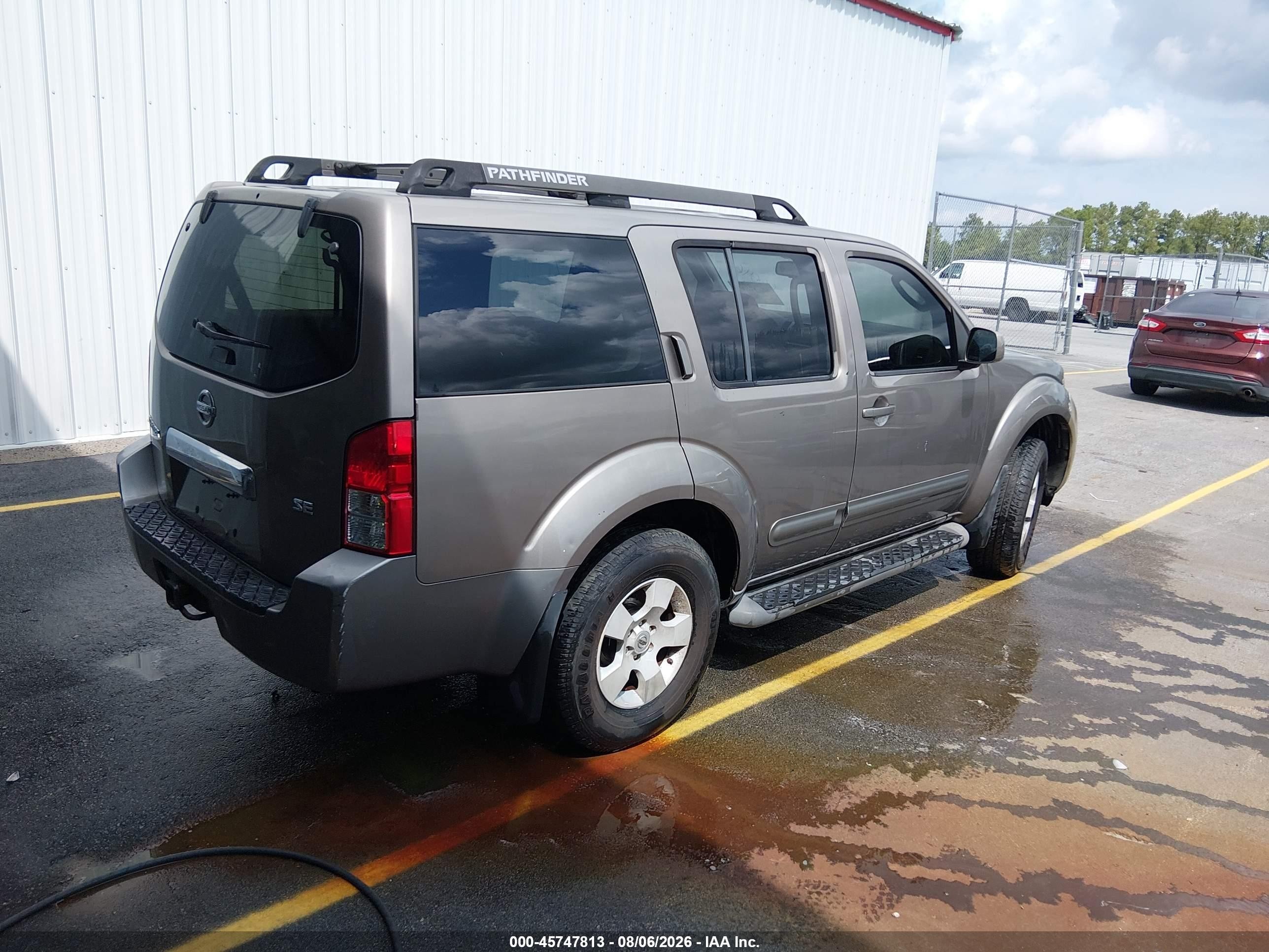 2006 Nissan Pathfinder Se Beige vin: 5N1AR18U66C666466
