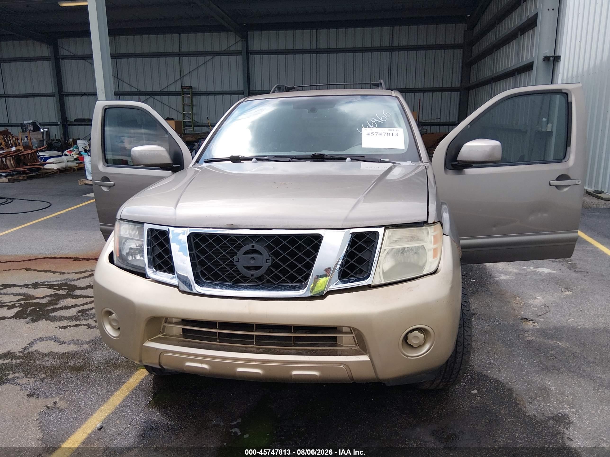 2006 Nissan Pathfinder Se Beige vin: 5N1AR18U66C666466