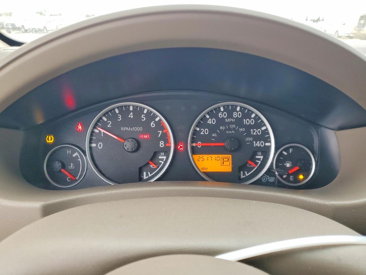 2008 Nissan Pathfinder S White vin: 5N1AR18U68C604973