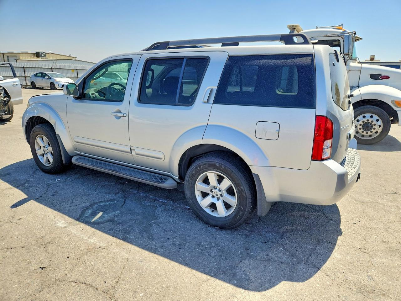 2008 Nissan Pathfinder S Серебряный vin: 5N1AR18U68C613611