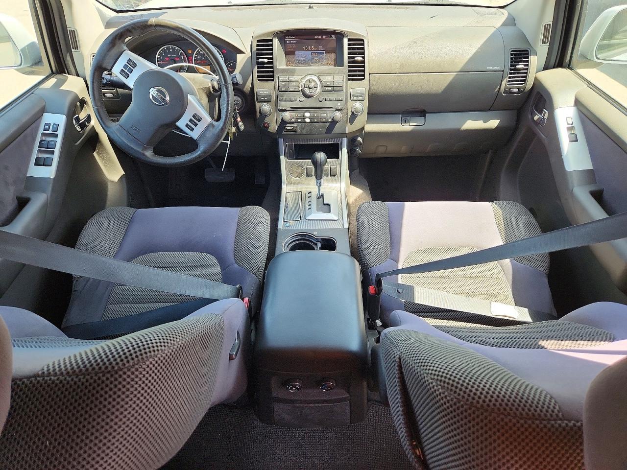 2008 Nissan Pathfinder S Серебряный vin: 5N1AR18U68C613611