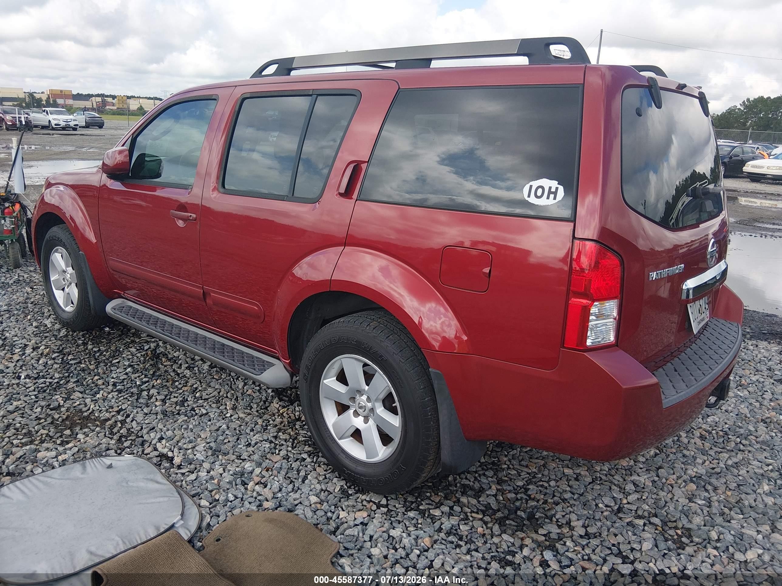 2008 Nissan Pathfinder Se Red vin: 5N1AR18U68C646544