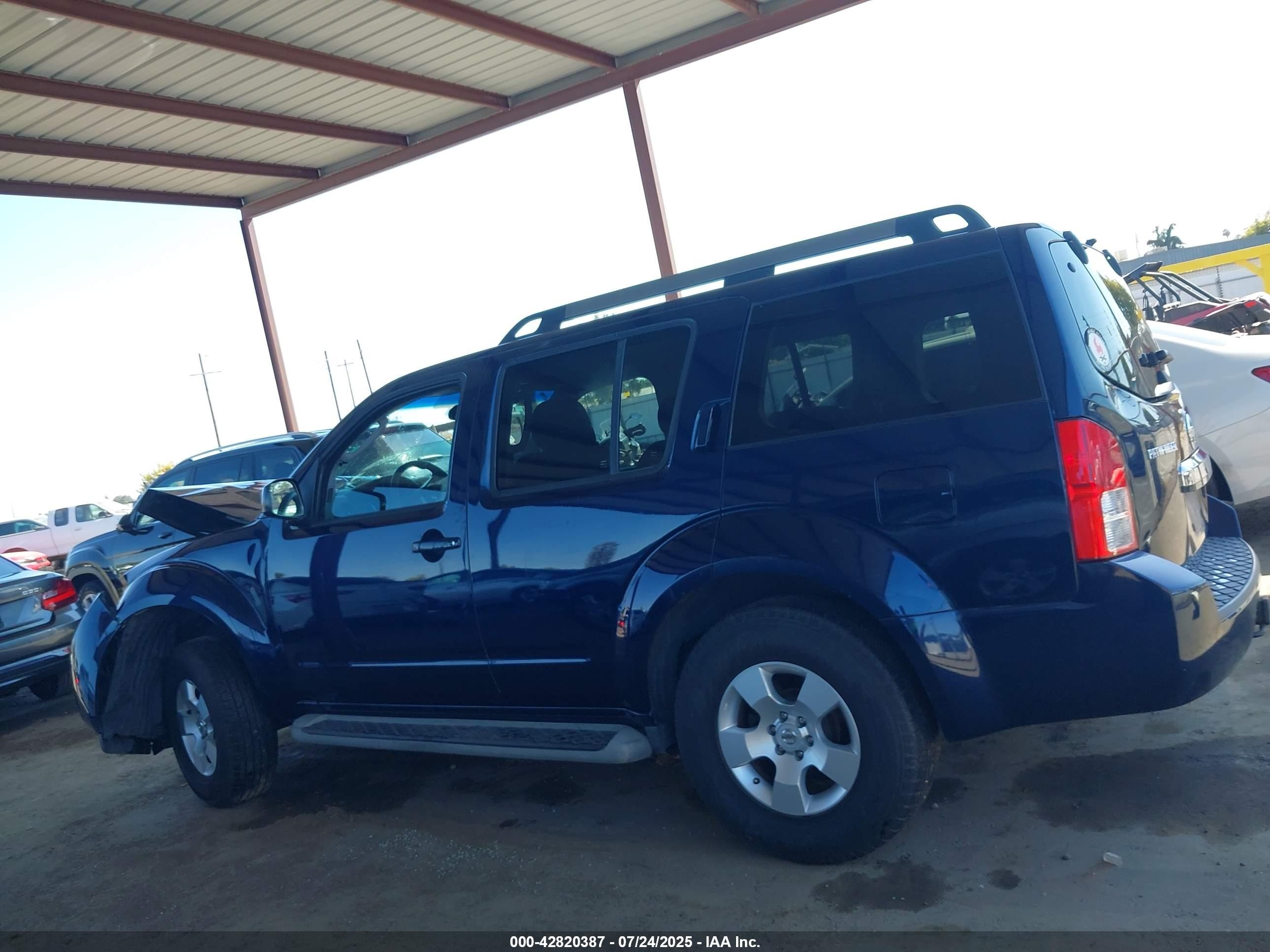2008 Nissan Pathfinder S Dark Blue vin: 5N1AR18U68C648908