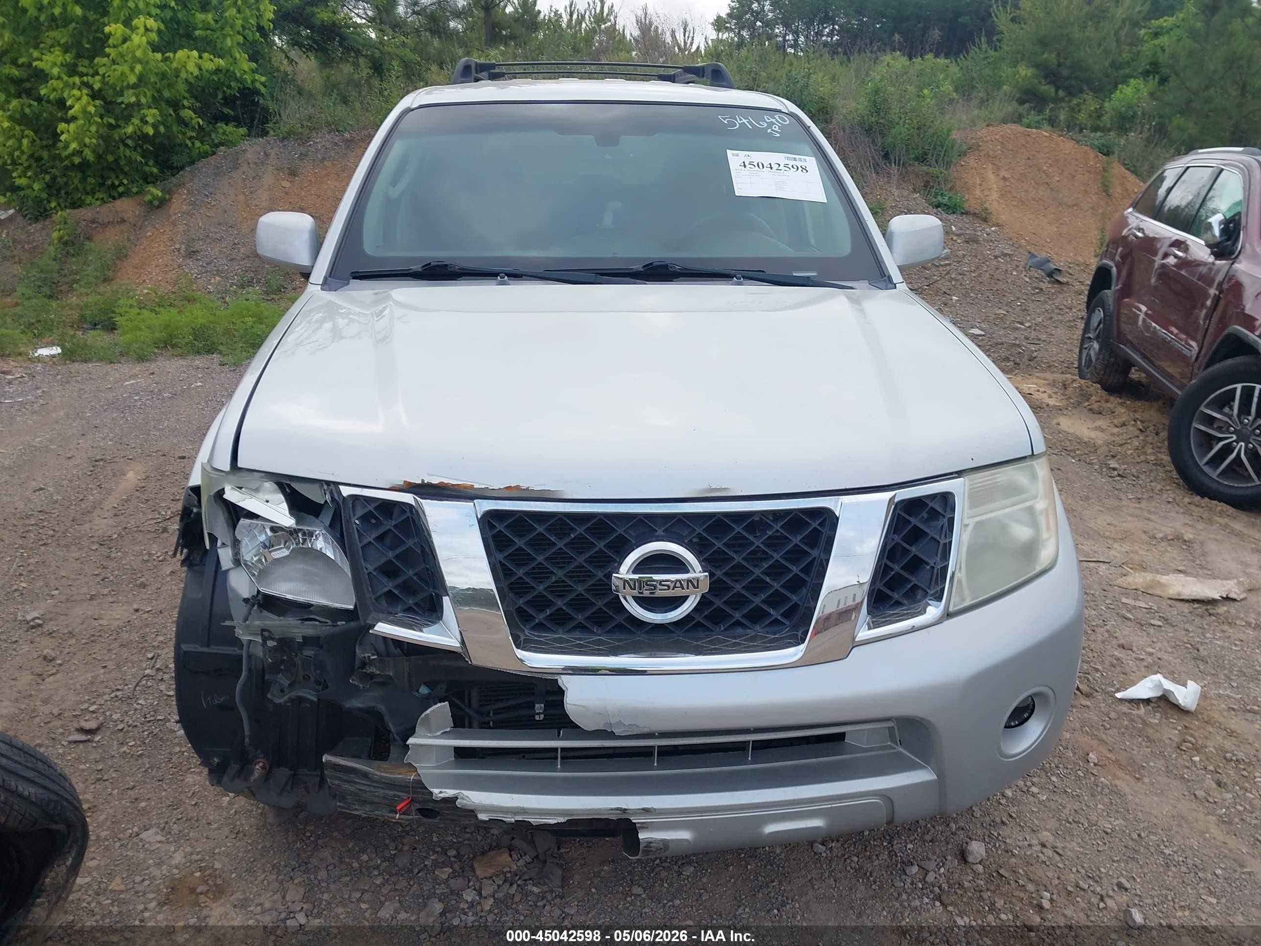 2008 Nissan Pathfinder Se Серебряный vin: 5N1AR18U68C667605