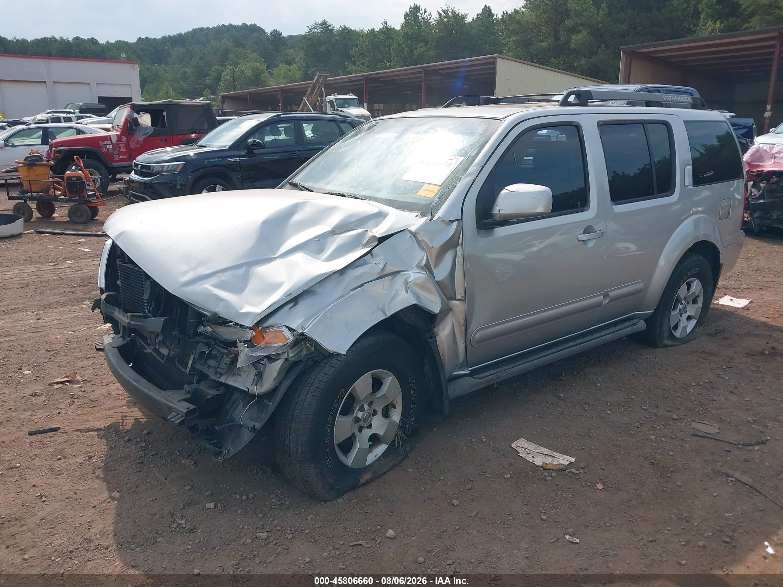 2005 Nissan Pathfinder Se Silver vin: 5N1AR18U75C780670