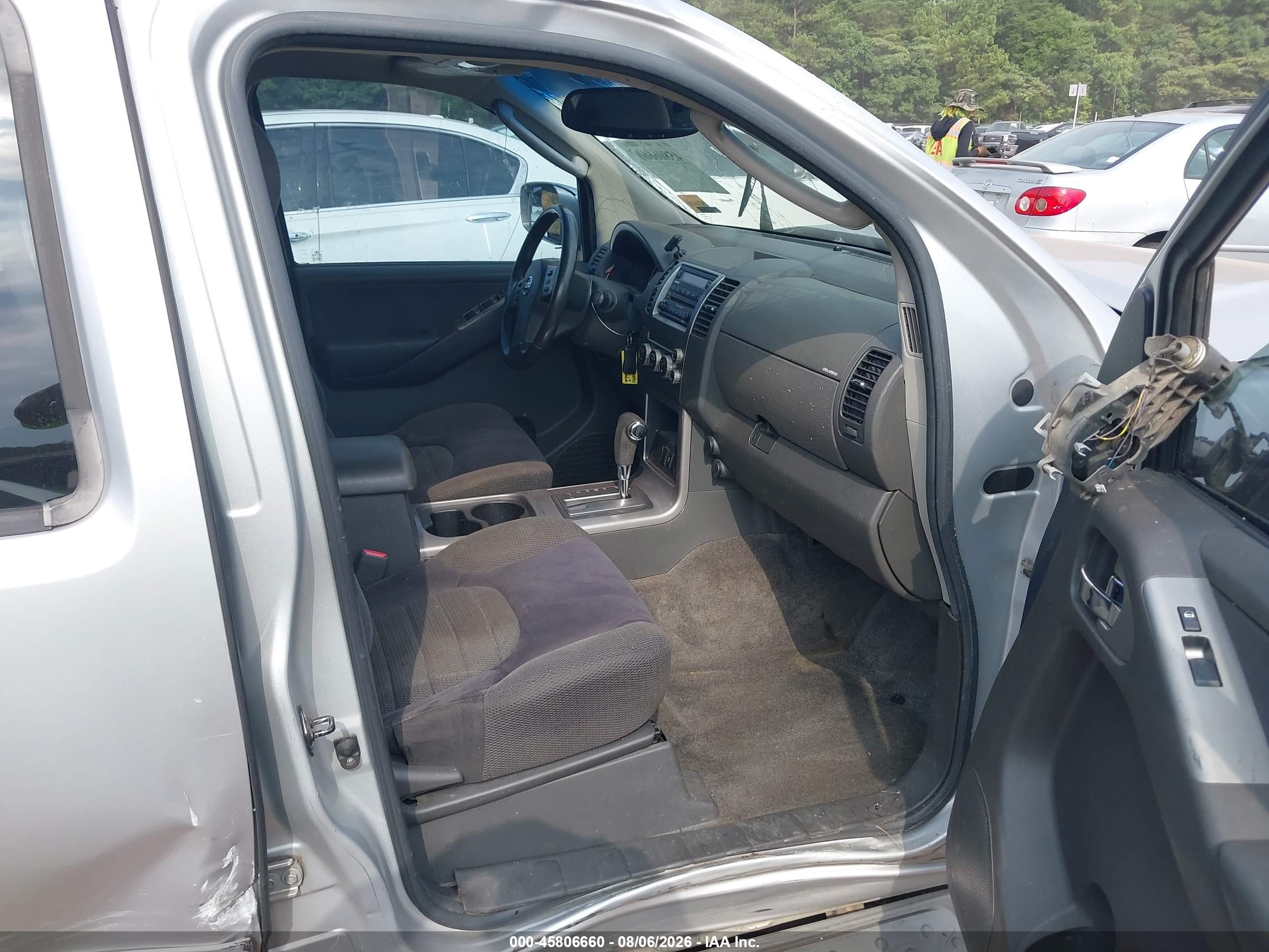 2005 Nissan Pathfinder Se Silver vin: 5N1AR18U75C780670