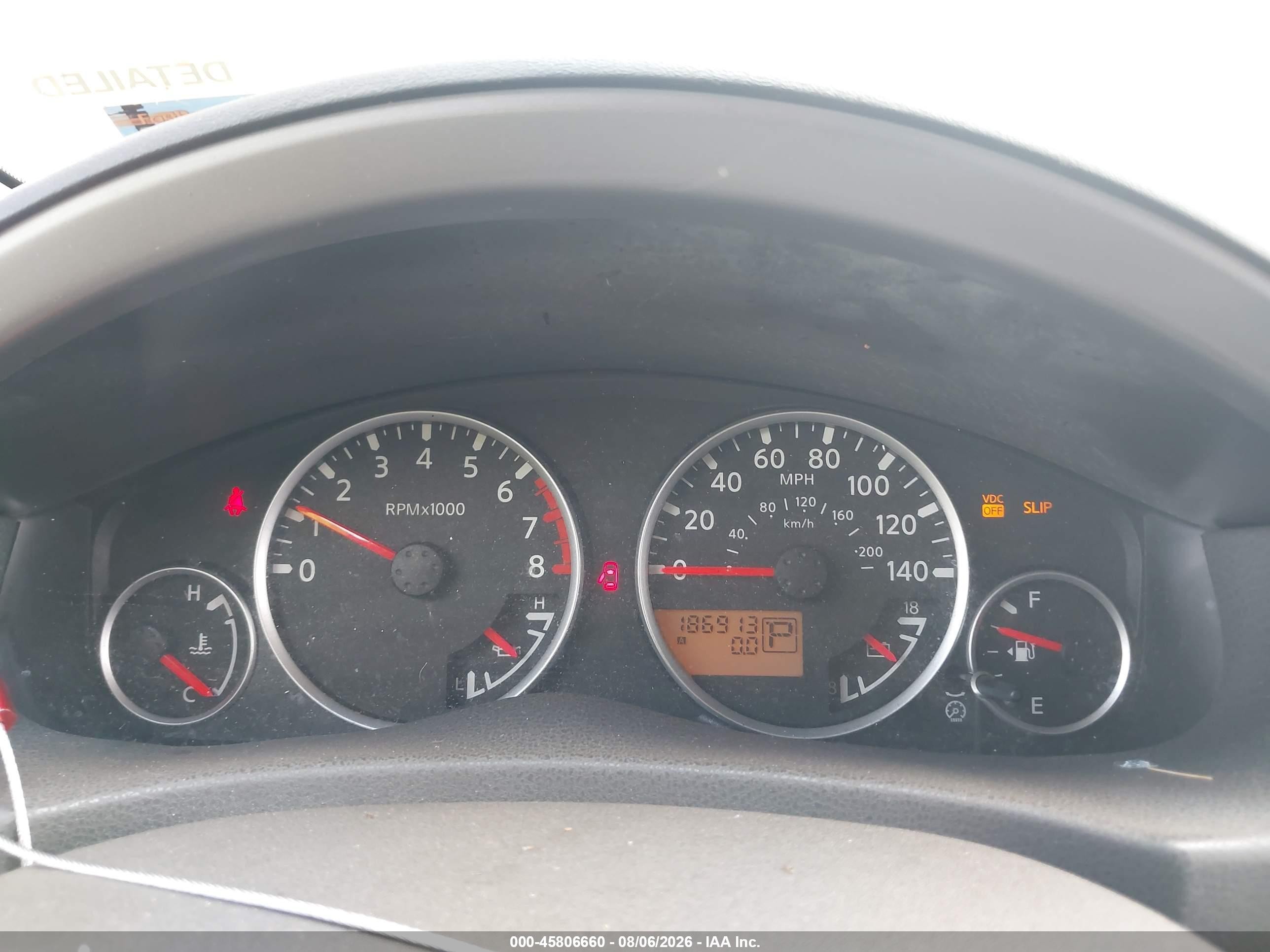 2005 Nissan Pathfinder Se Silver vin: 5N1AR18U75C780670