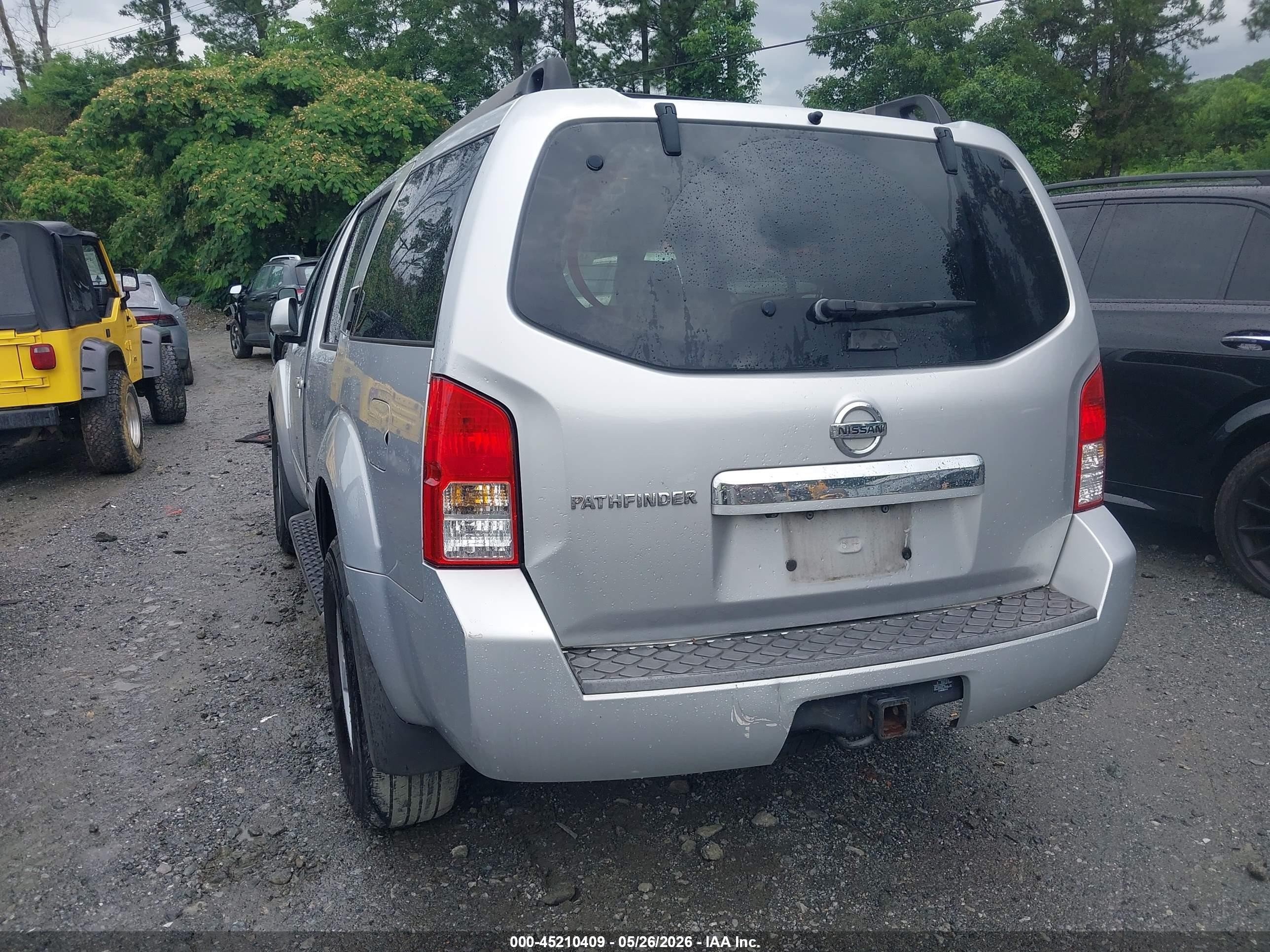 2008 Nissan Pathfinder Se Silver vin: 5N1AR18U78C631468