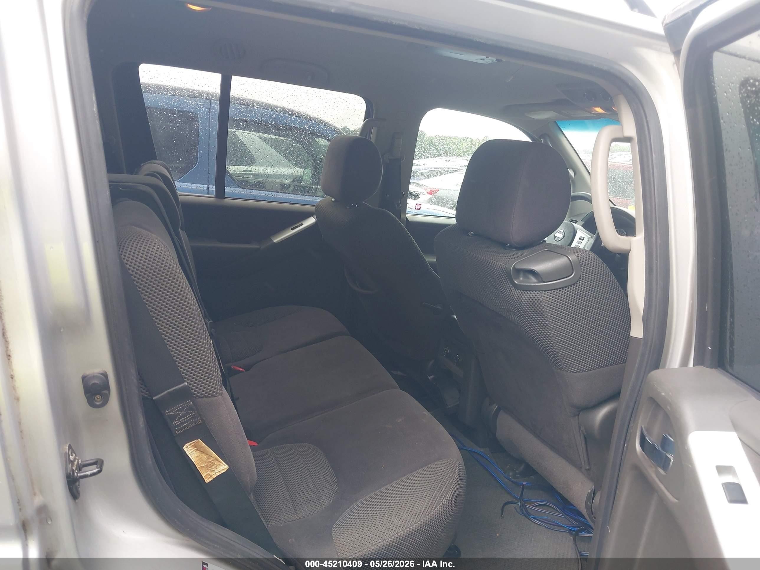 2008 Nissan Pathfinder Se Silver vin: 5N1AR18U78C631468