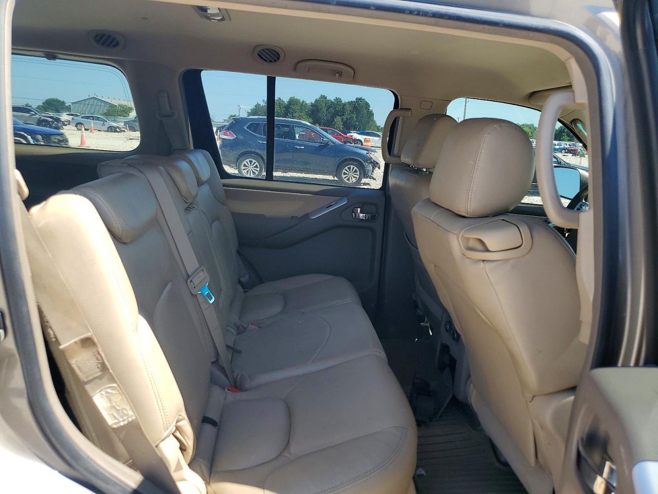 2008 Nissan Pathfinder S Tan vin: 5N1AR18U78C636606