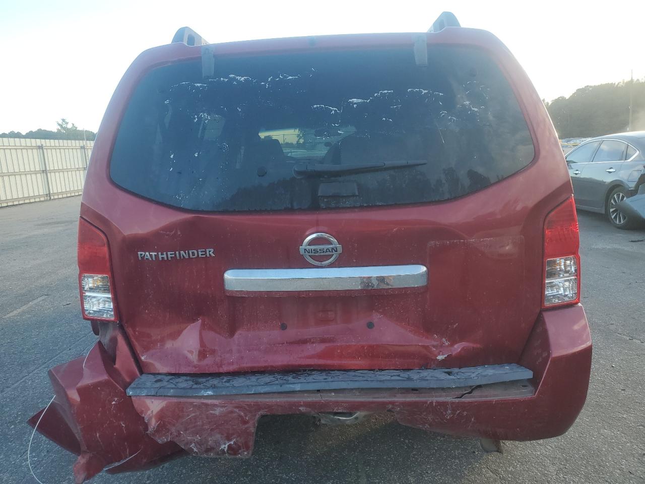 2009 Nissan Pathfinder S Красный vin: 5N1AR18U79C601114