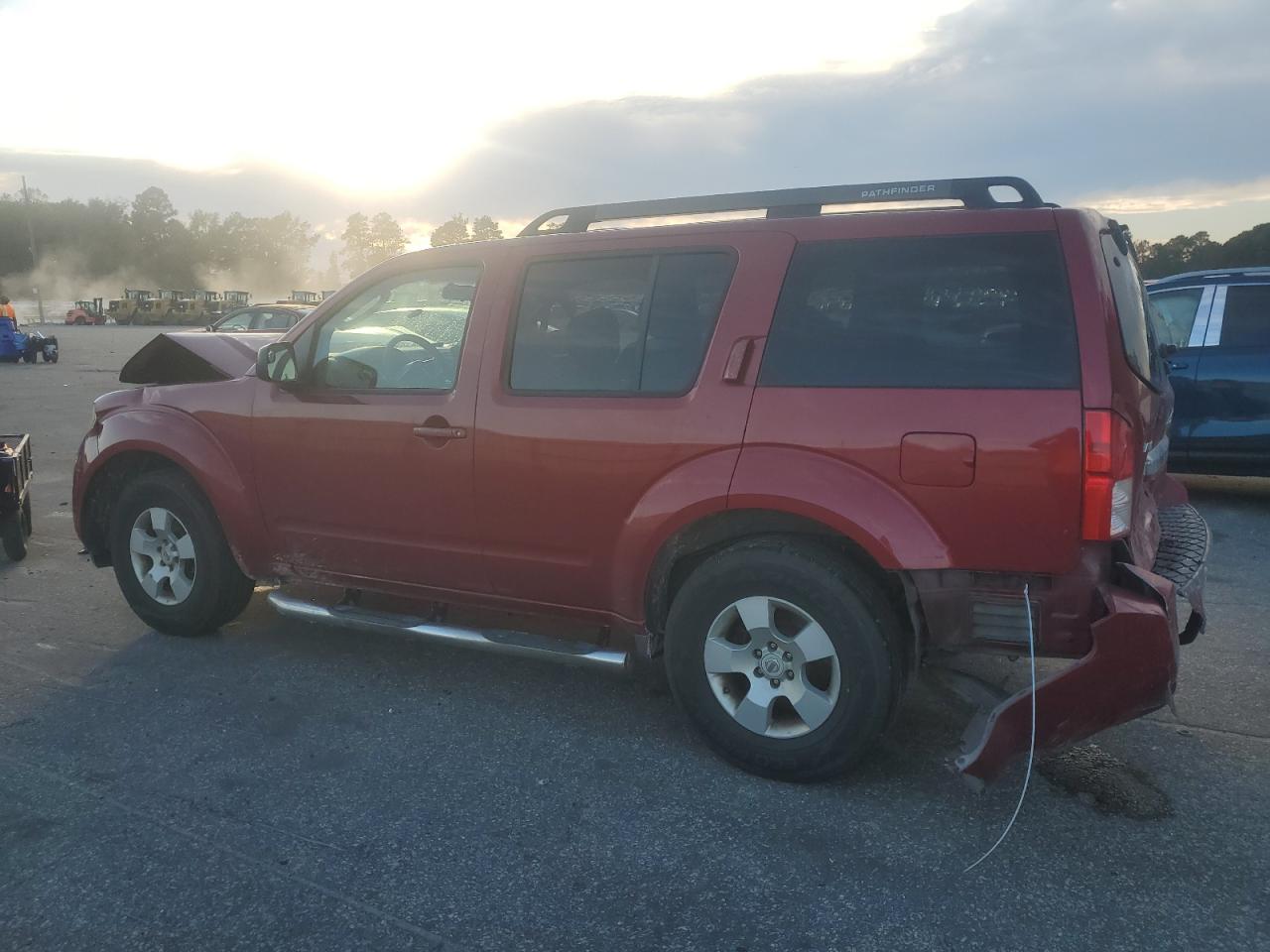 2009 Nissan Pathfinder S Красный vin: 5N1AR18U79C601114