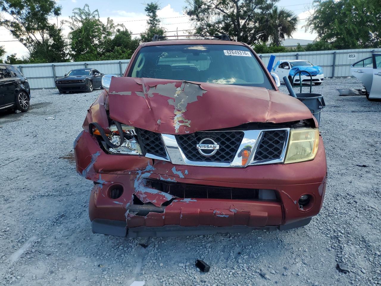 2006 Nissan Pathfinder S Red vin: 5N1AR18U86C601859