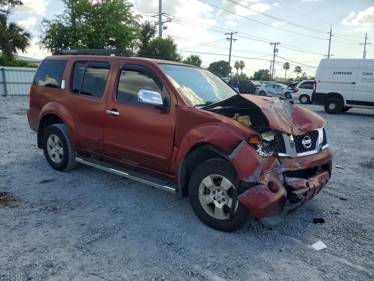 2006 Nissan Pathfinder S Red vin: 5N1AR18U86C601859