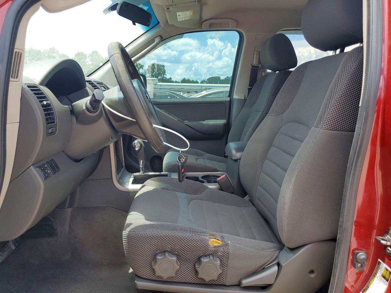 2008 Nissan Pathfinder S Burgundy vin: 5N1AR18U88C617160