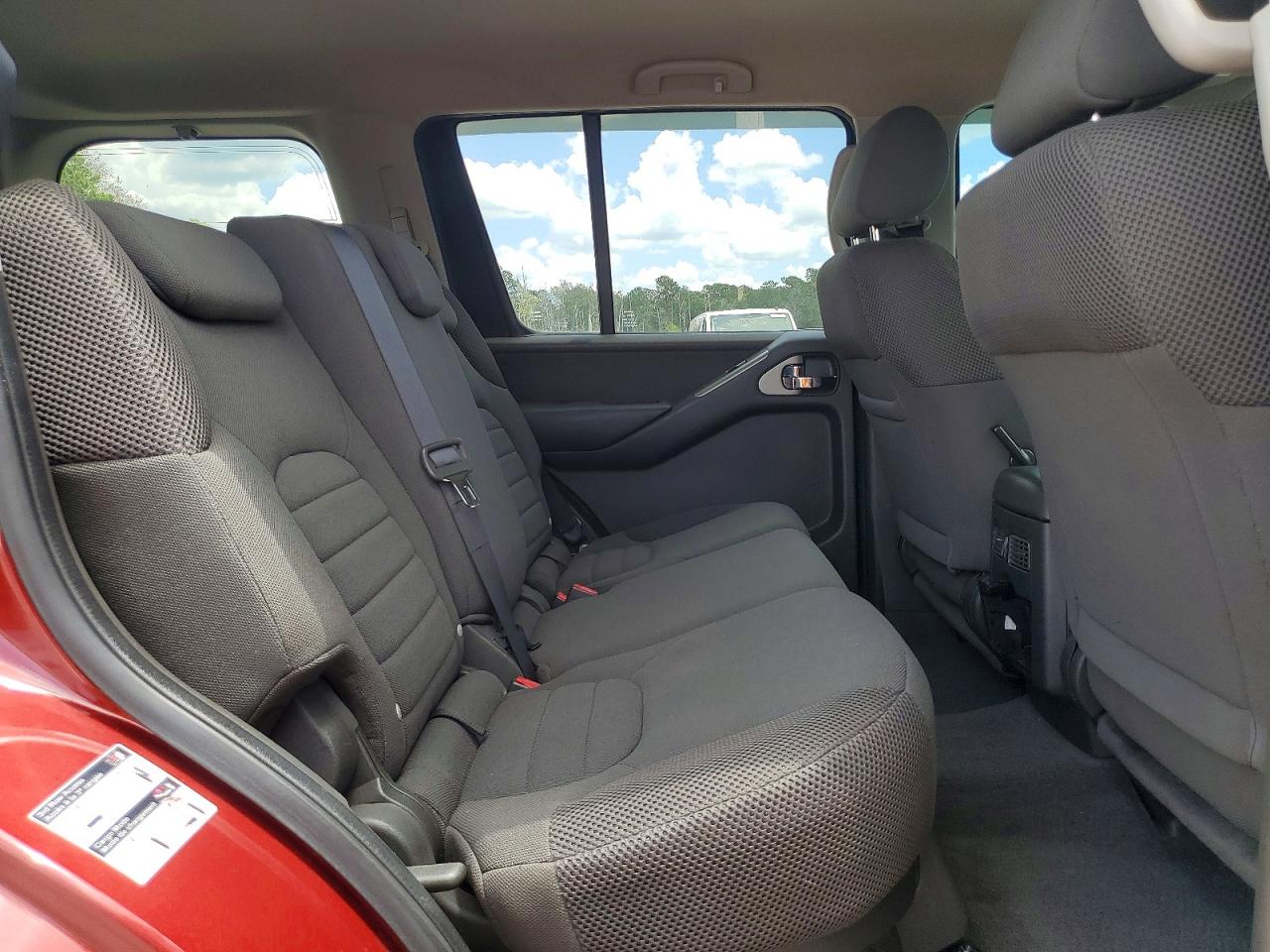 2008 Nissan Pathfinder S Burgundy vin: 5N1AR18U88C617160