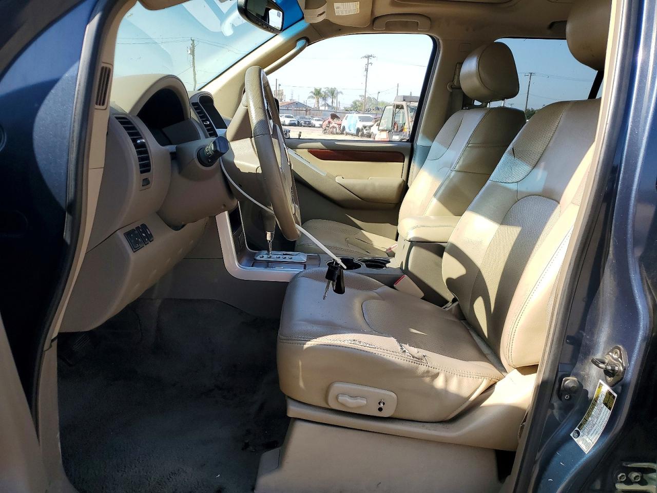 2008 Nissan Pathfinder S Silver vin: 5N1AR18U88C623587