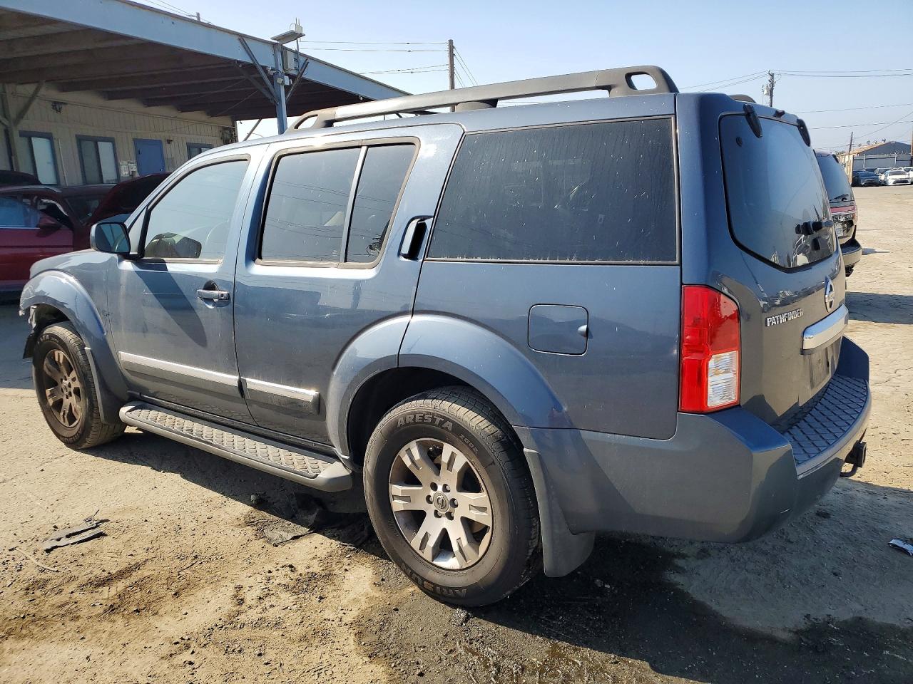 2008 Nissan Pathfinder S Silver vin: 5N1AR18U88C623587