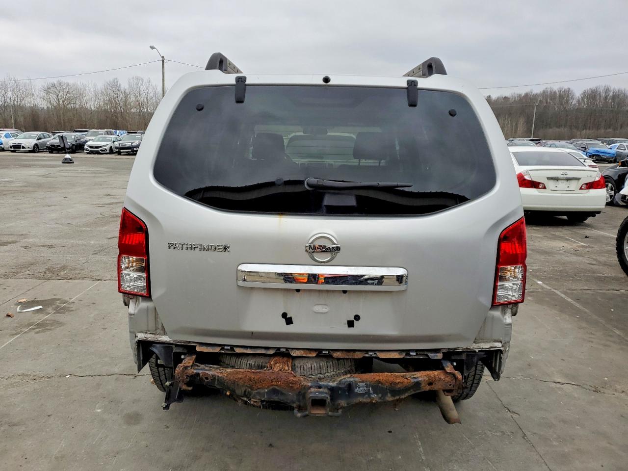 2008 Nissan Pathfinder S Серебряный vin: 5N1AR18U88C635433