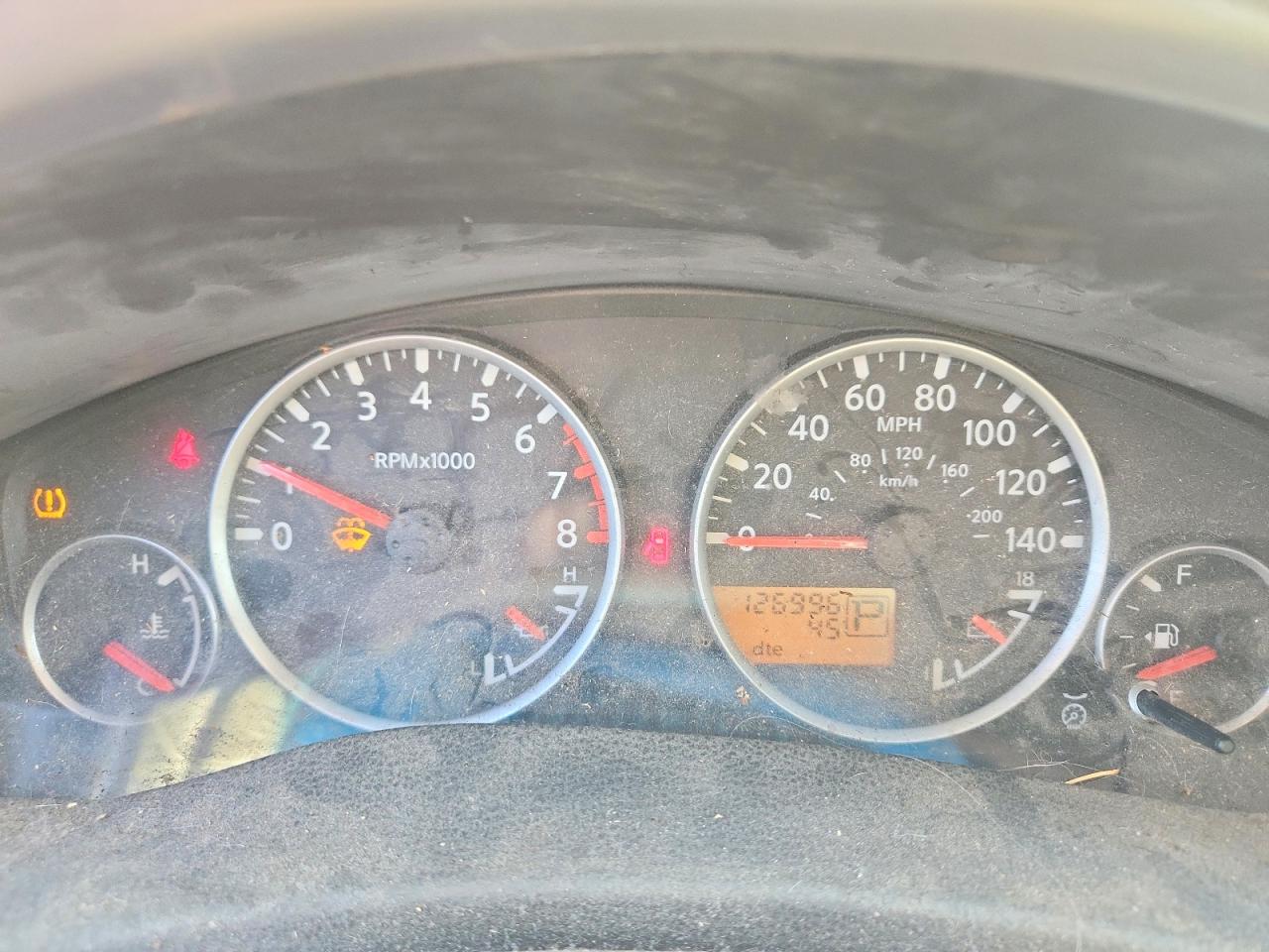2005 Nissan Pathfinder Xe Green vin: 5N1AR18U95C706005