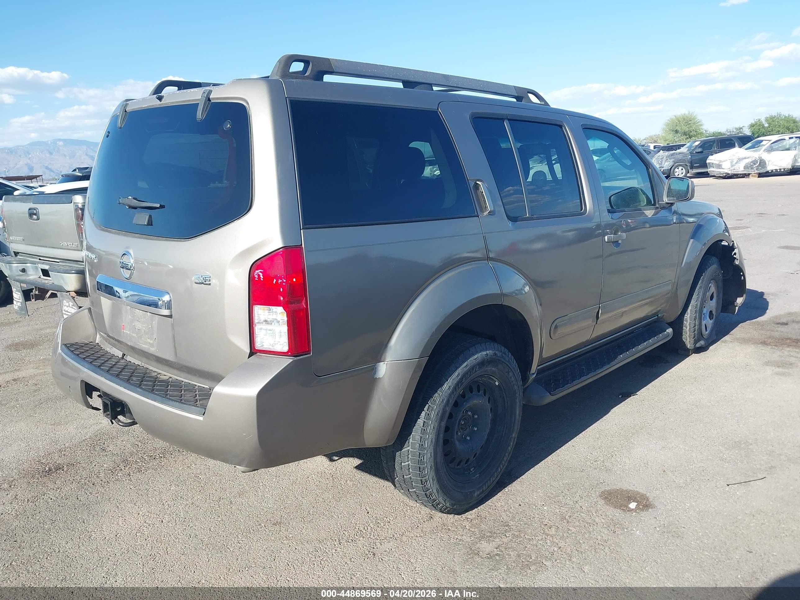 2008 Nissan Pathfinder Se Brown vin: 5N1AR18U98C609603