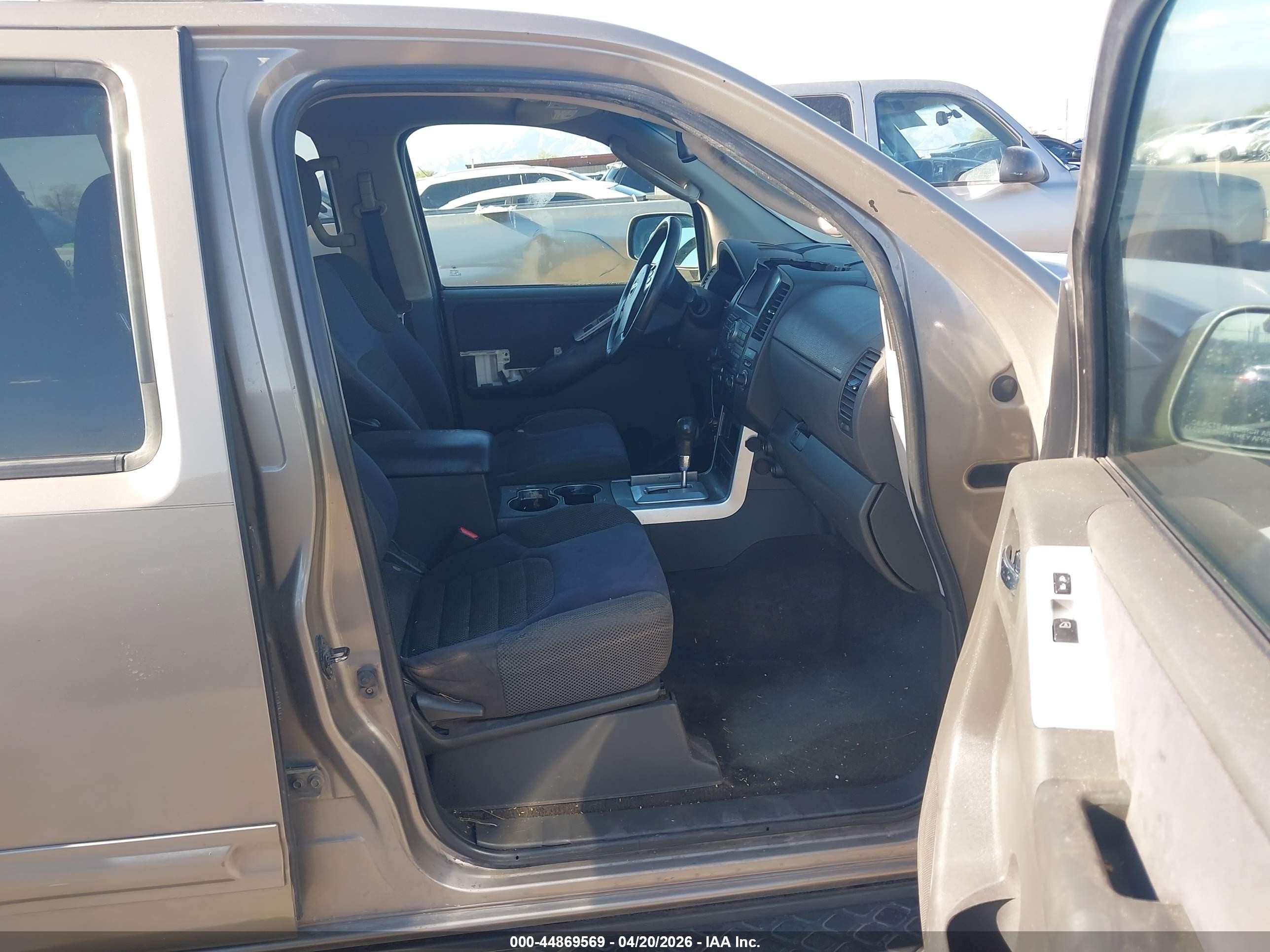 2008 Nissan Pathfinder Se Brown vin: 5N1AR18U98C609603