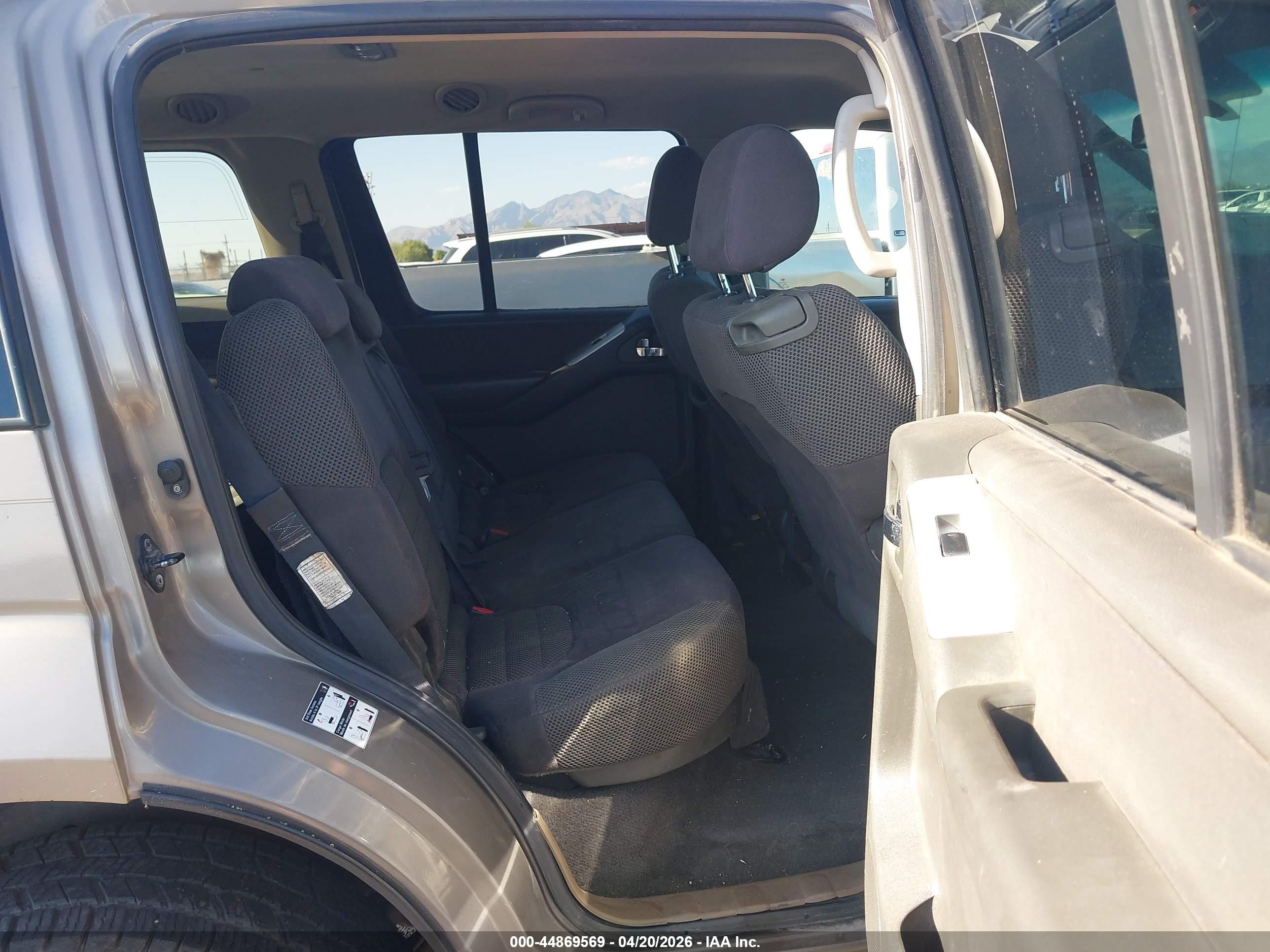 2008 Nissan Pathfinder Se Brown vin: 5N1AR18U98C609603