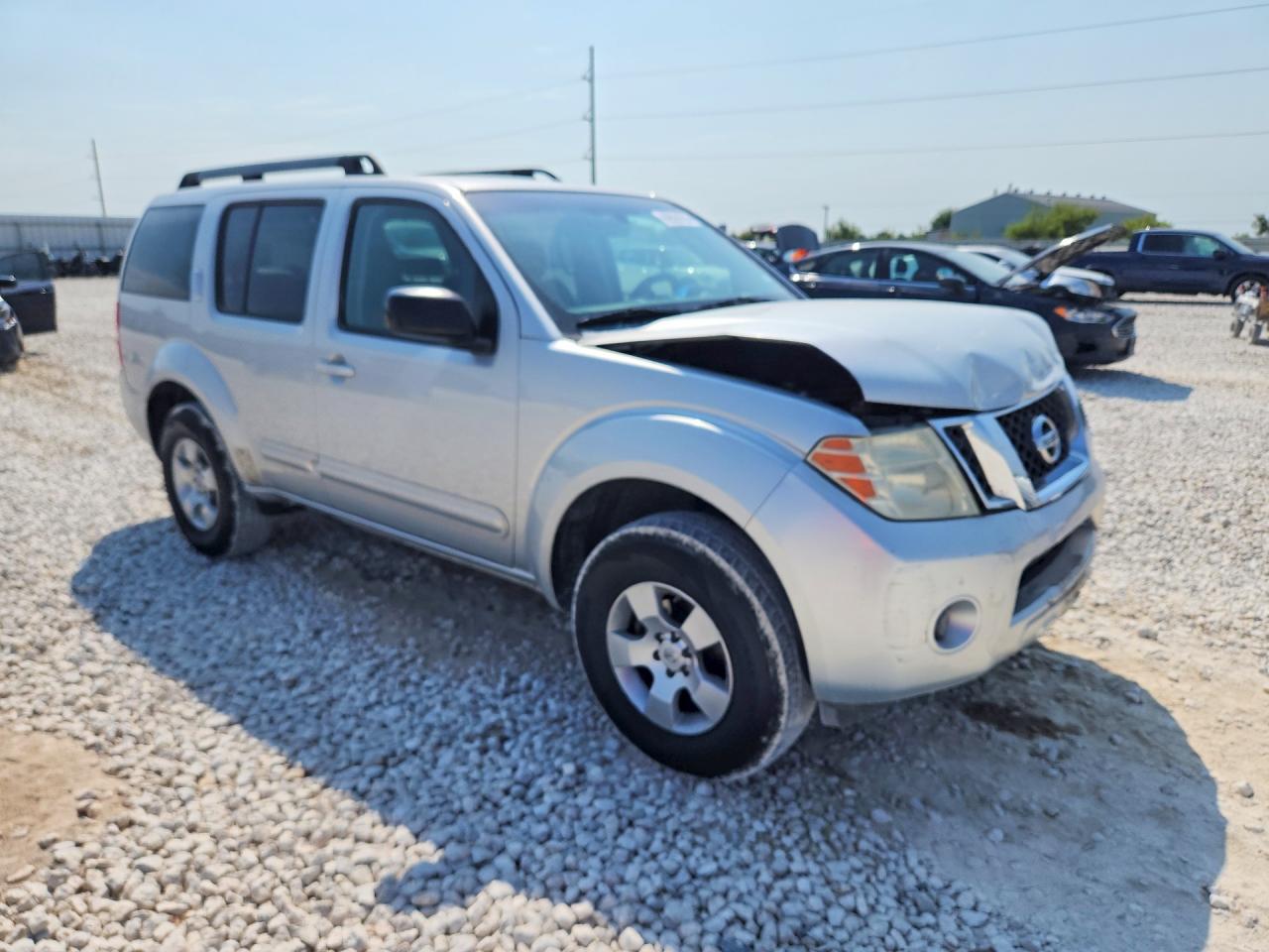 2008 Nissan Pathfinder S Silver vin: 5N1AR18U98C643640